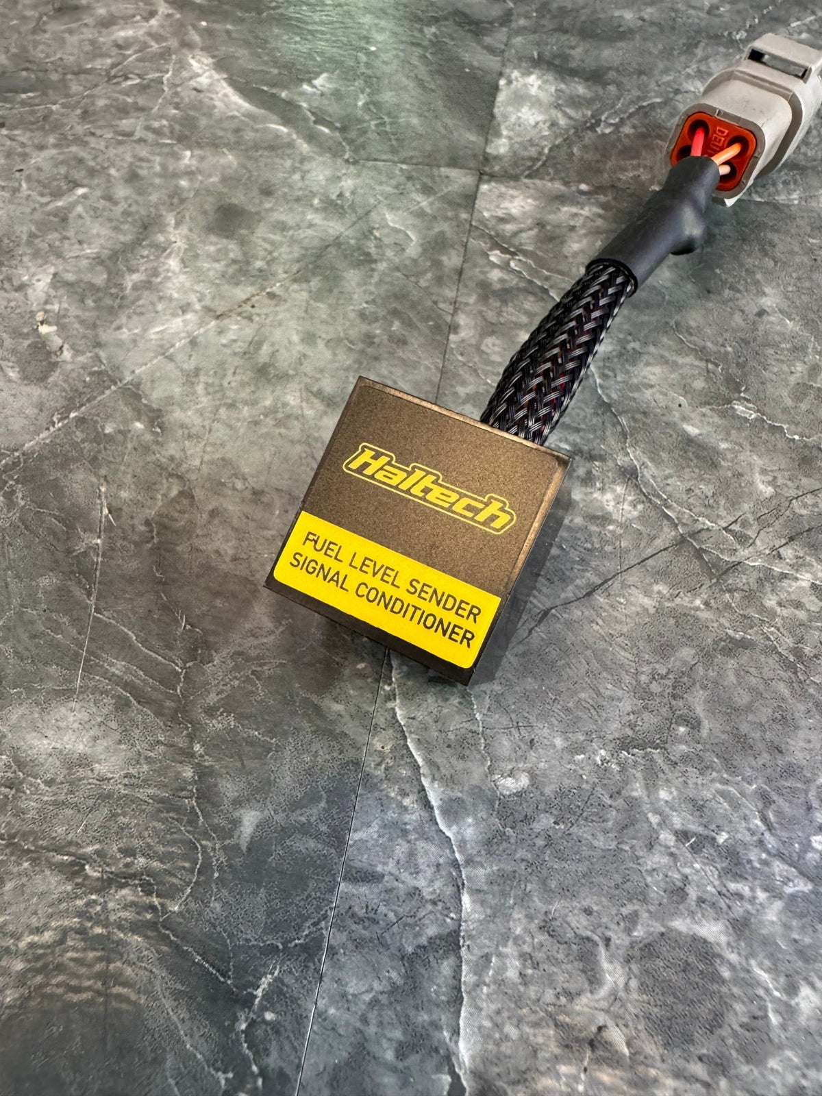 Haltech Fuel Level Sender Signal Conditioner