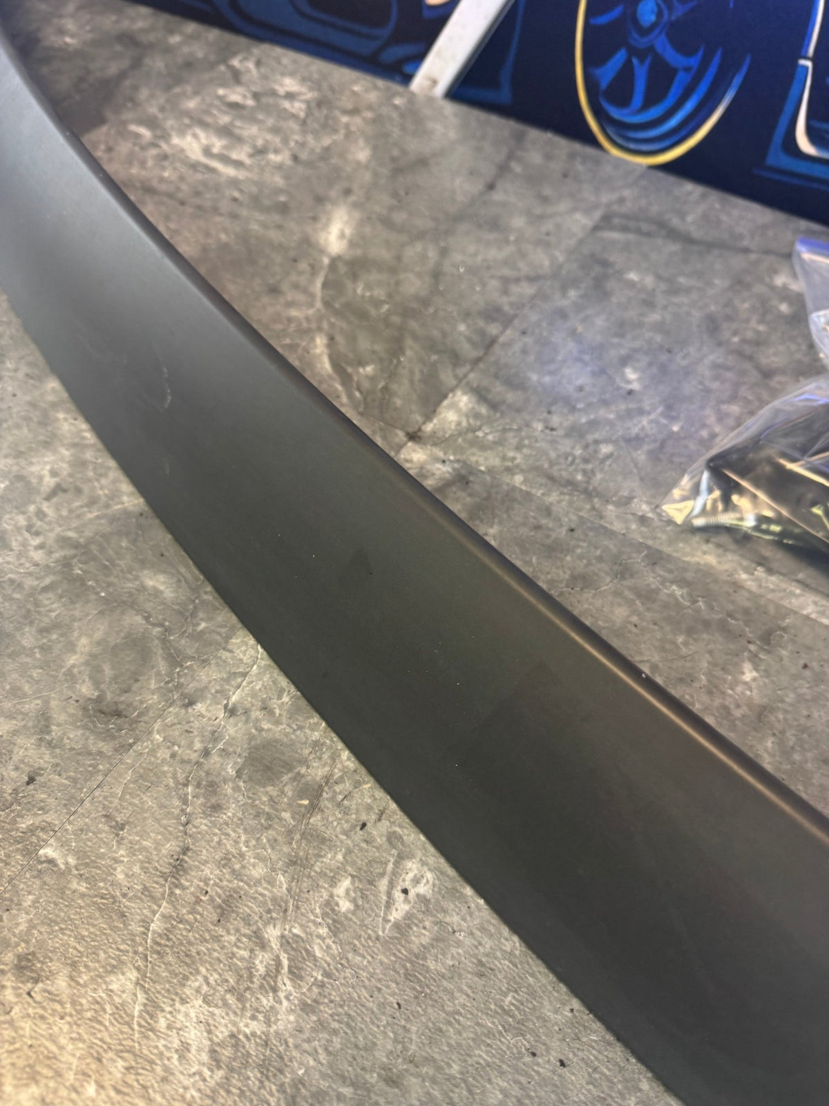 2006-2007 Subaru WRX STi OEM Rear Roof Spoiler Wing Center Spoiler Assembly
