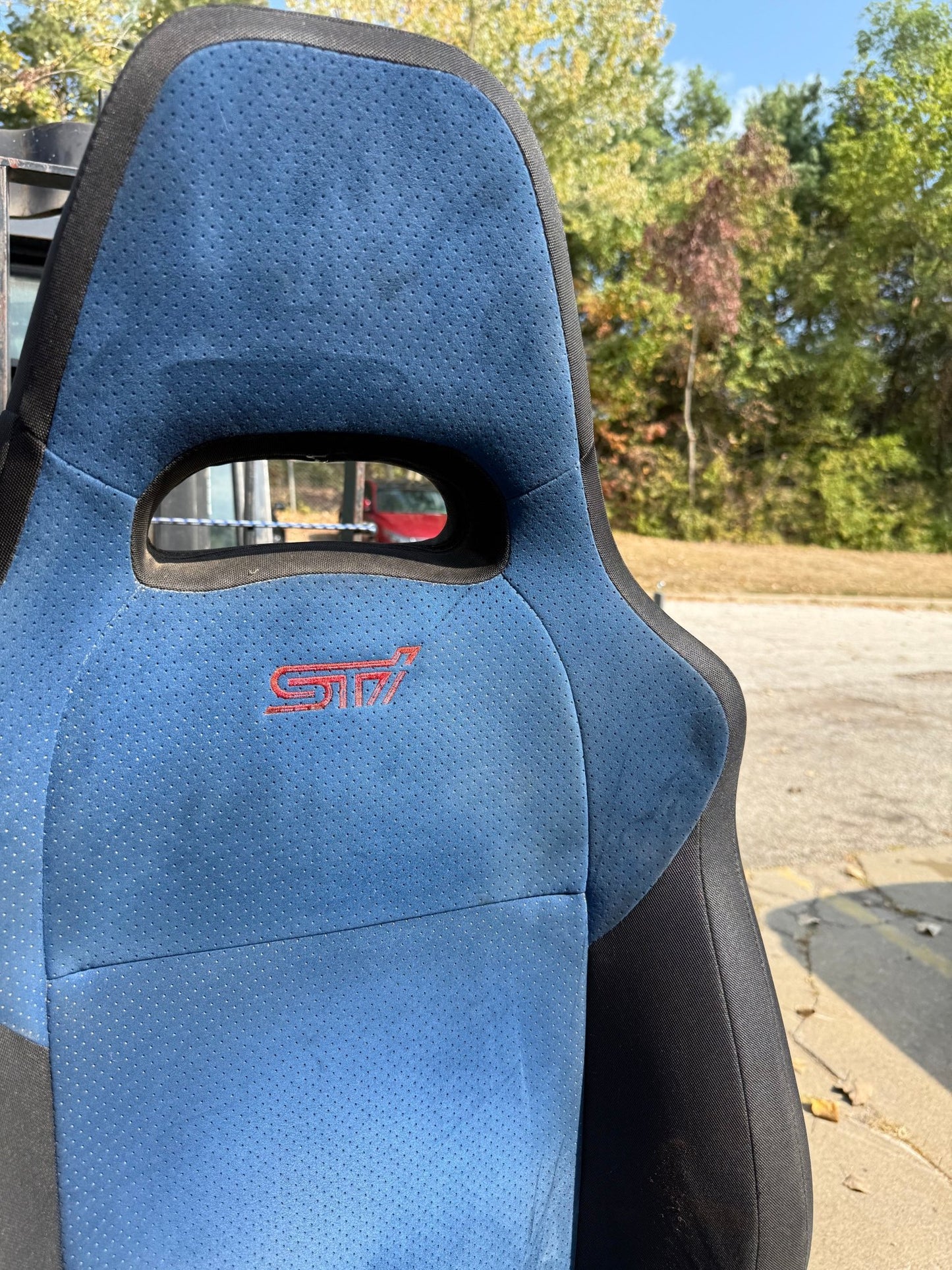 2004 Subaru STi oem alcantara blue front and rear seats 2002-2007 wrx & Impreza