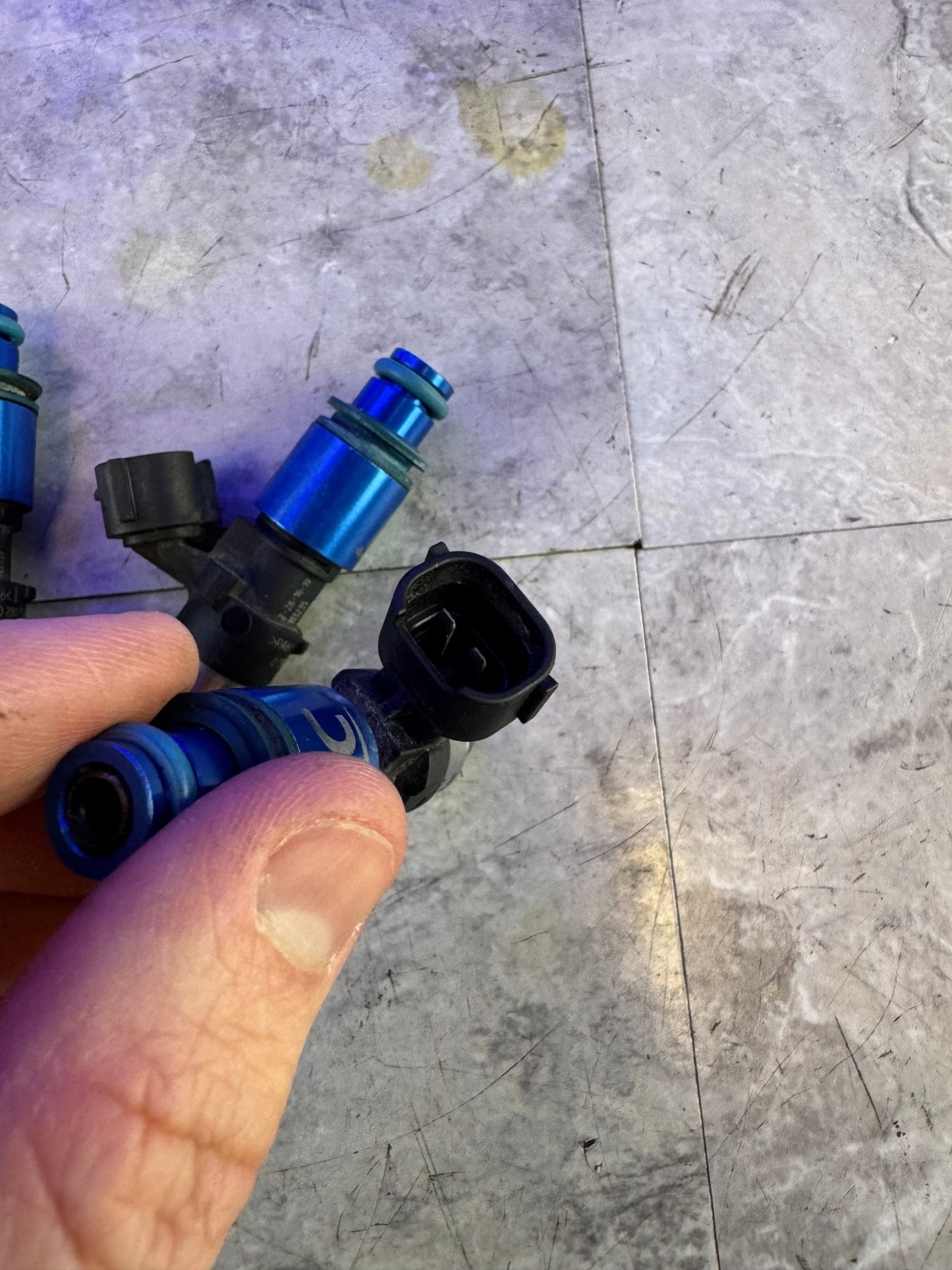 FIC 2150cc Top Feed Injectors Set Of 4