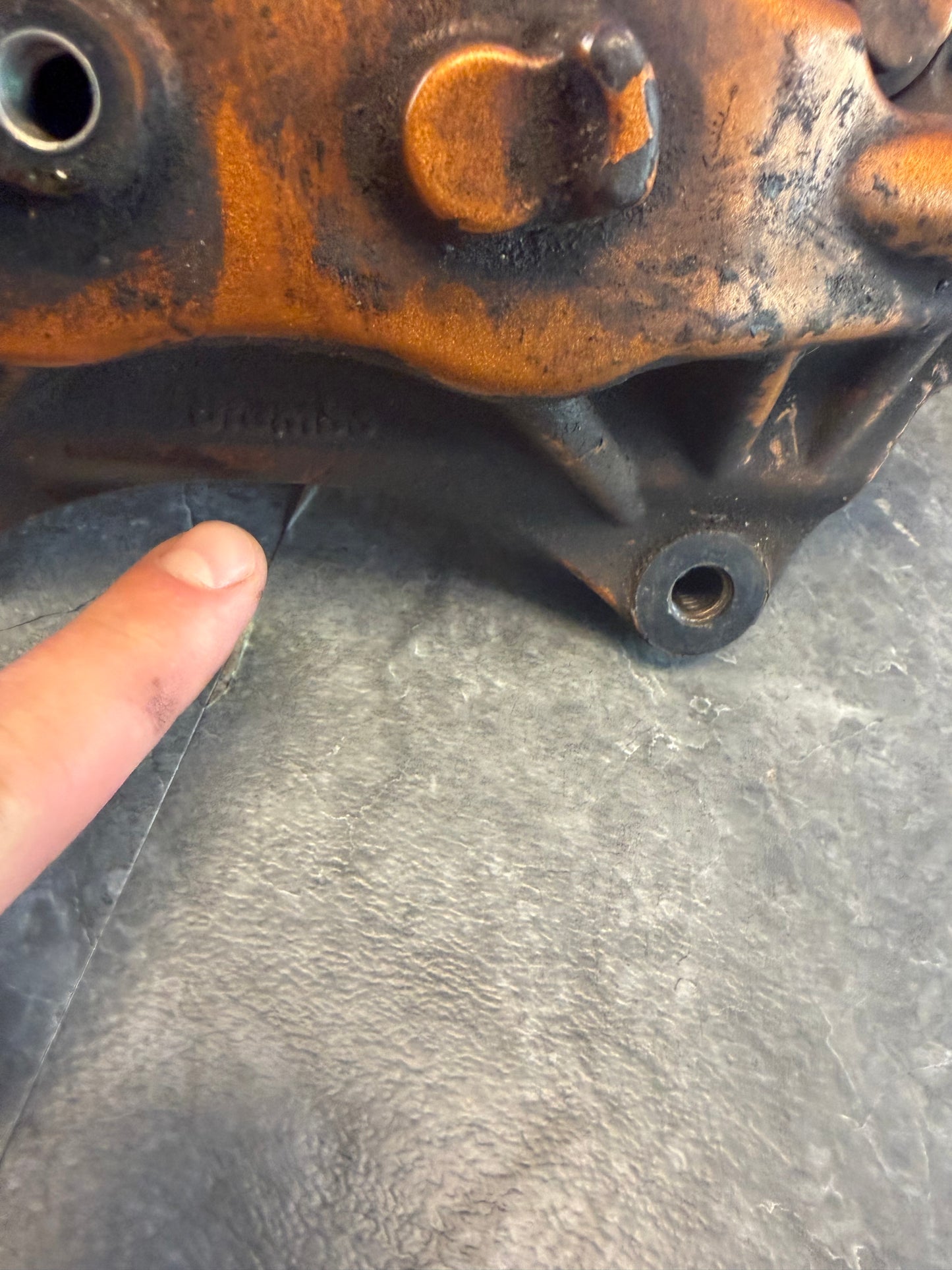 Subaru STi 2004 - 2007 STi oem authentic gold brembo brake calipers ( wrx swap ) NEED REPAIRED