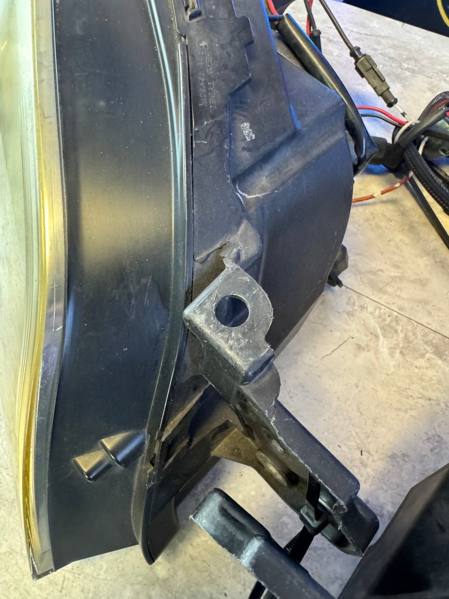 Subaru OEM 06-07 Subaru Impreza WRX STi  Headlight Pair Assembly With HID Module