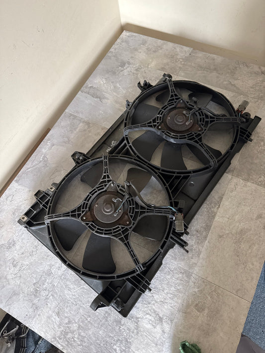 2003-2008 Subaru Forester Turbo Engine Radiator Cooling Fan Shroud Assembly OEM