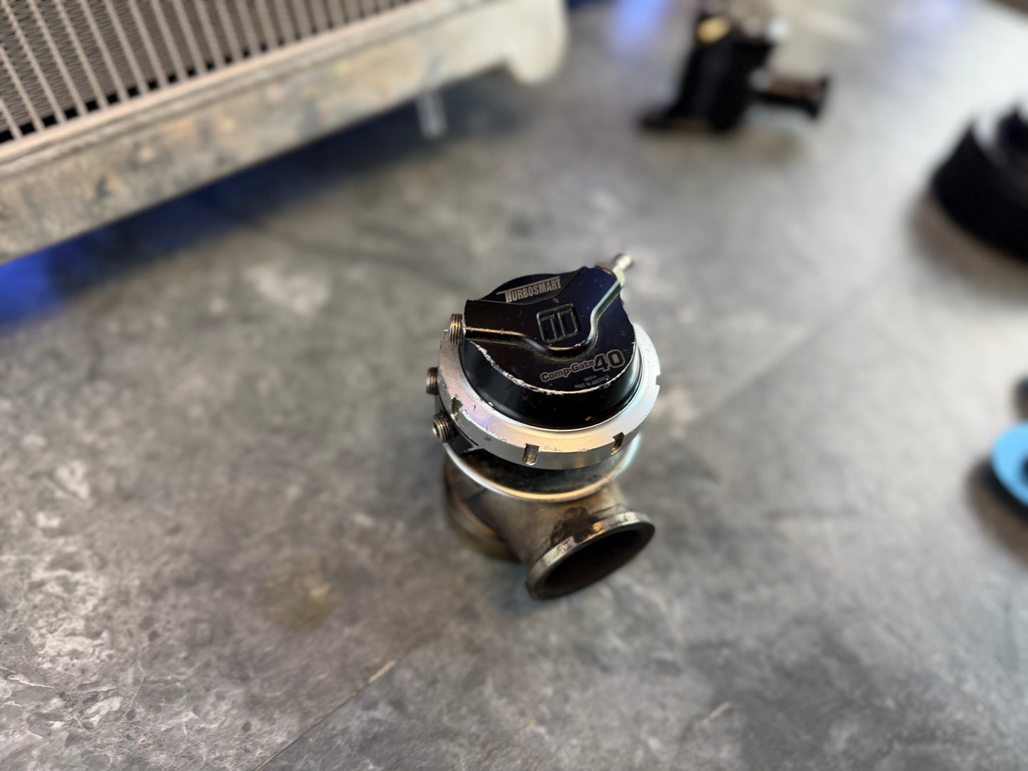 Turbosmart 40 mm comp gate smart gate external wastegate 38 mm Subaru STi & wrx