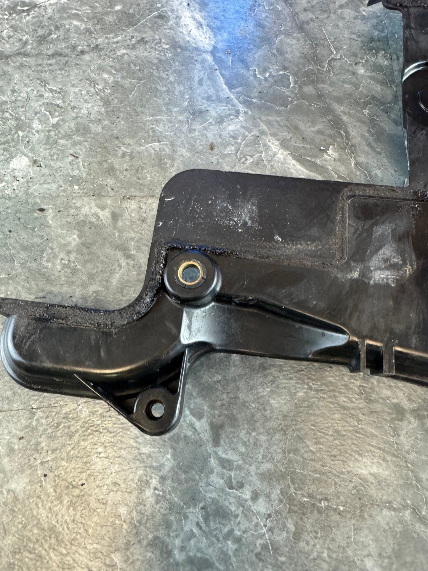 1998-2019 Subaru Impreza WRX STi OEM Inner RH Rear Timing Cover 13573AA131