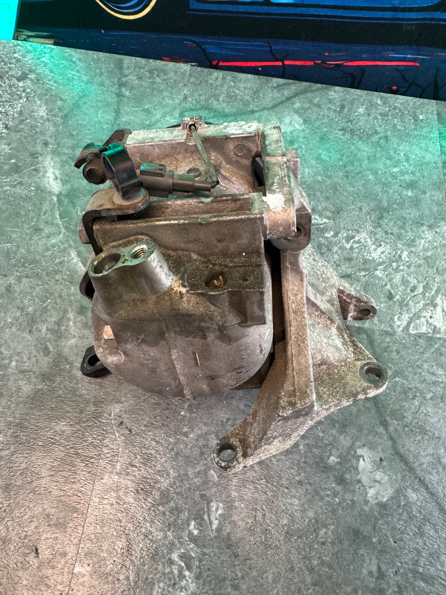 2004-2007 Subaru Impreza WRX STi AC Compressor With Bracket