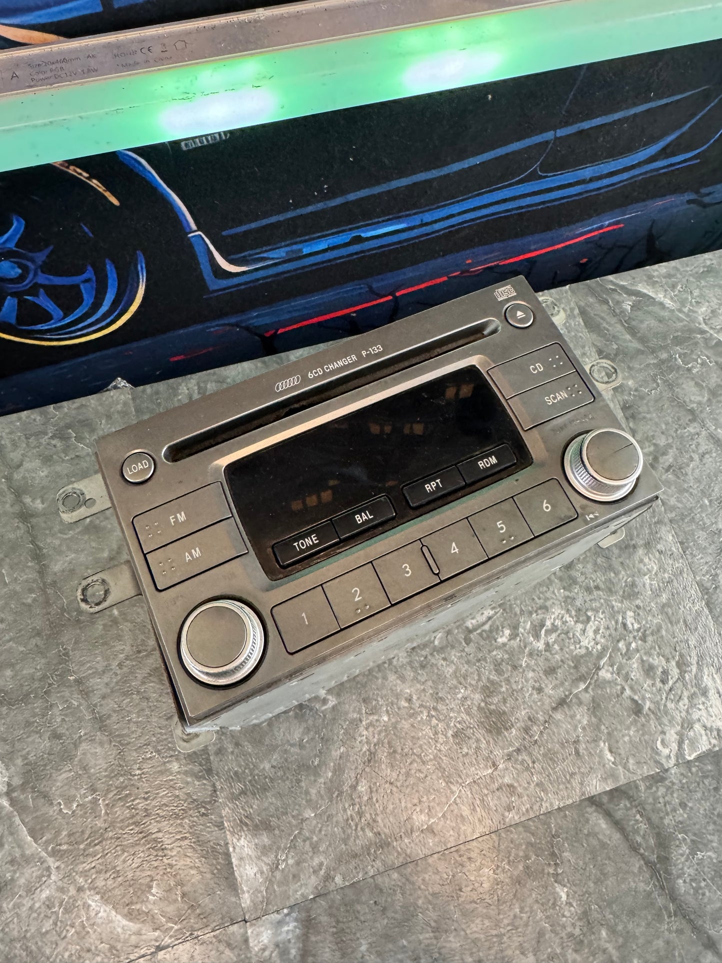 2004-2006 Subaru Impreza WRX STi OEM 6 Disc Radio Control Unit Stereo Deck