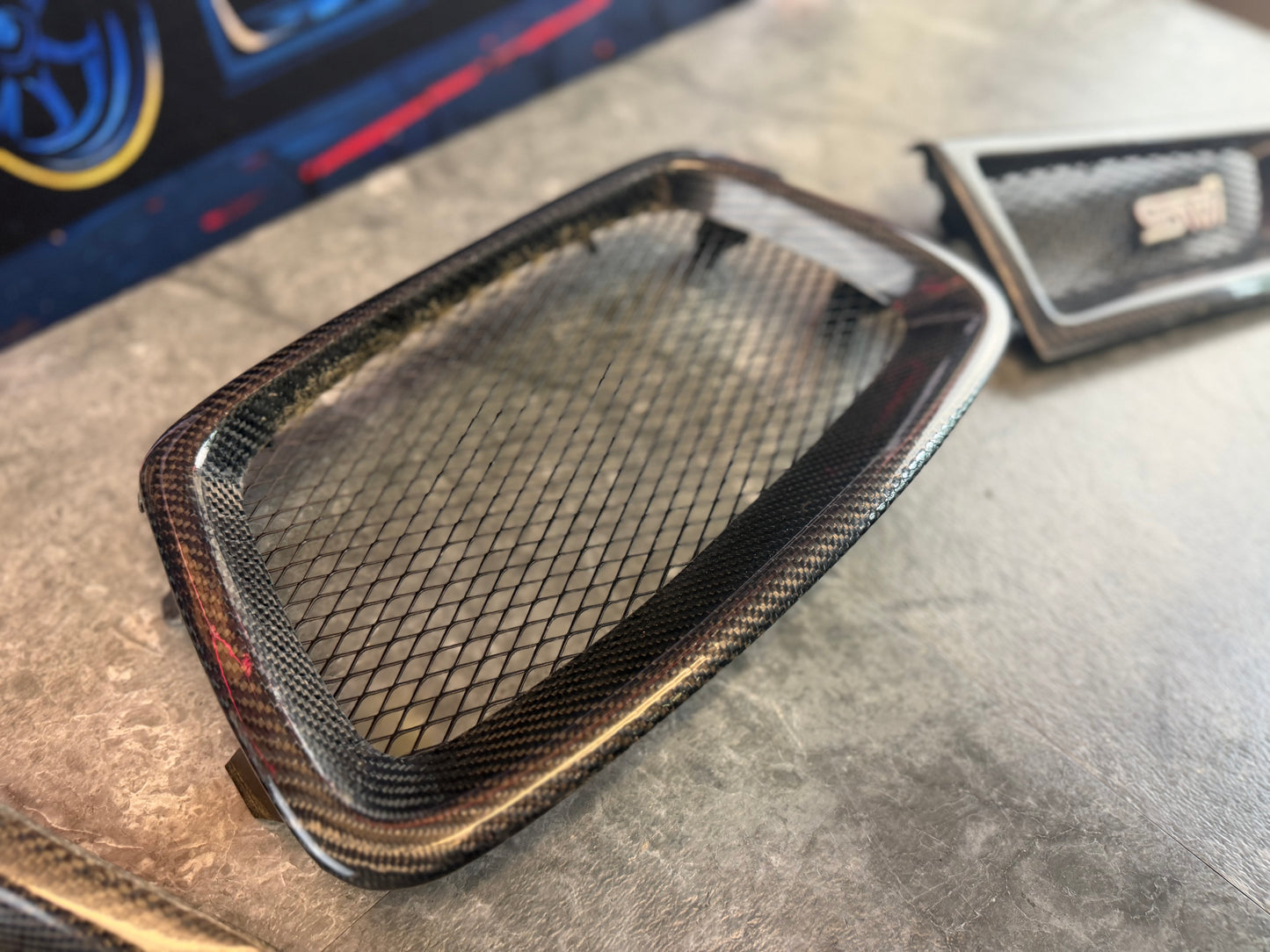 2006 2007 Subaru Impreza , wrx & STi front grille assembly carbon fiber