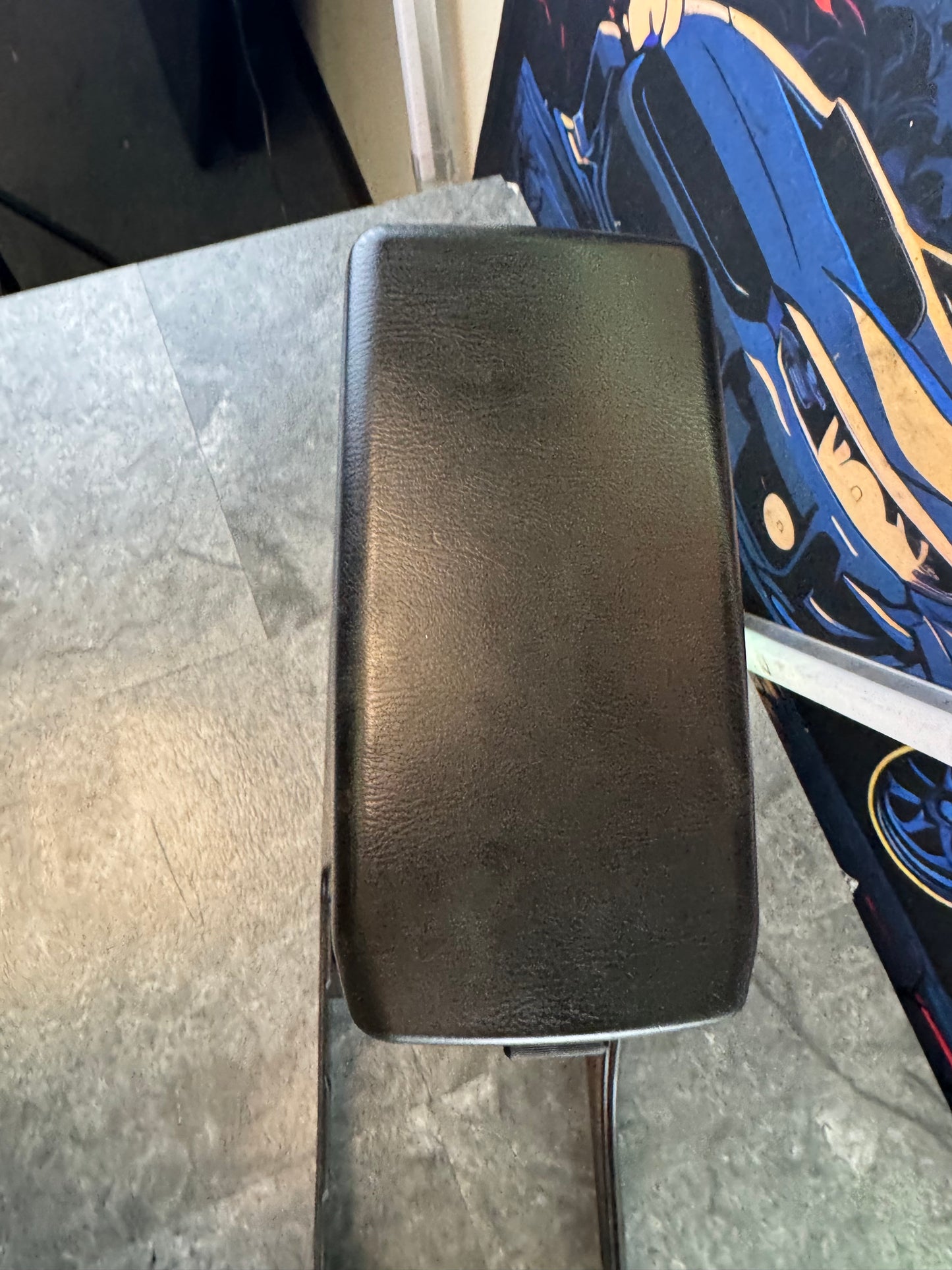 2005-2007 Subaru Impreza WRX STI Black Center Console Rest Trim Middle