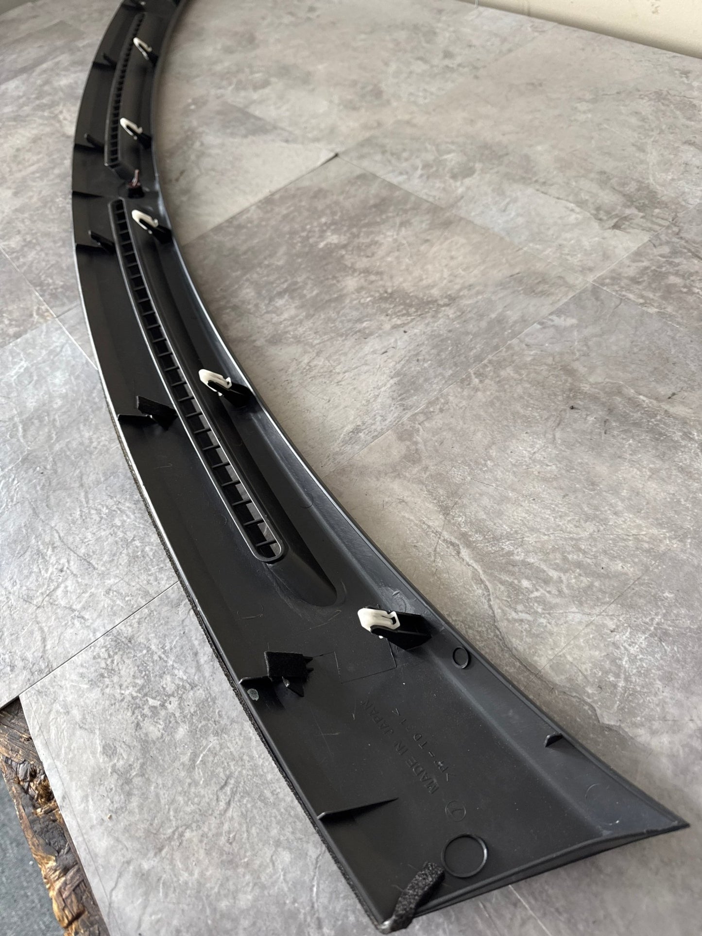 2004-2007 Subaru Impreza WRX STi OEM Interior Front Dash Defrost Vents Trim (2)