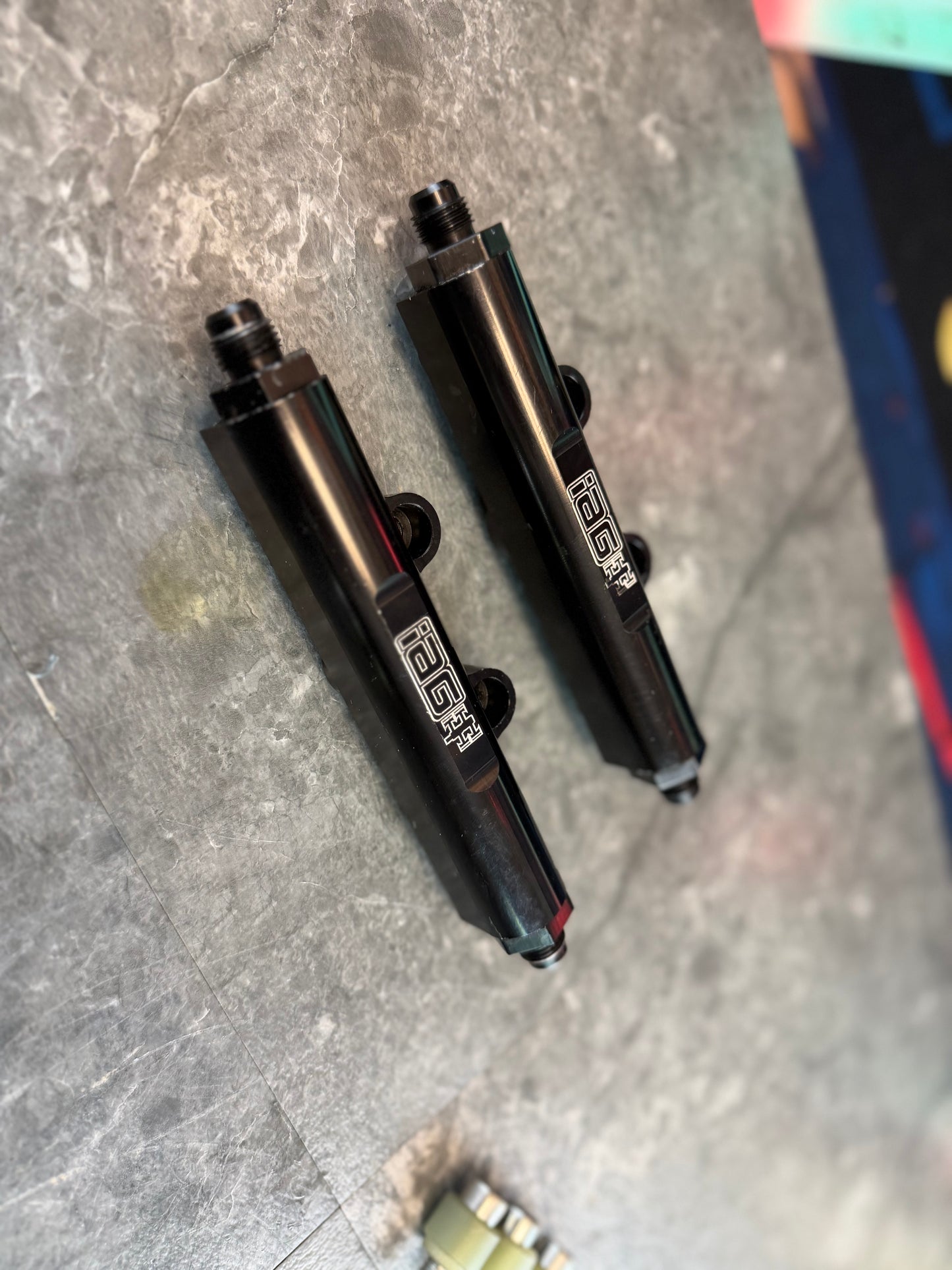 IAG v2 billet black Subaru STi & wrx top feed fuel rails & fittings w/ spacers and bolts