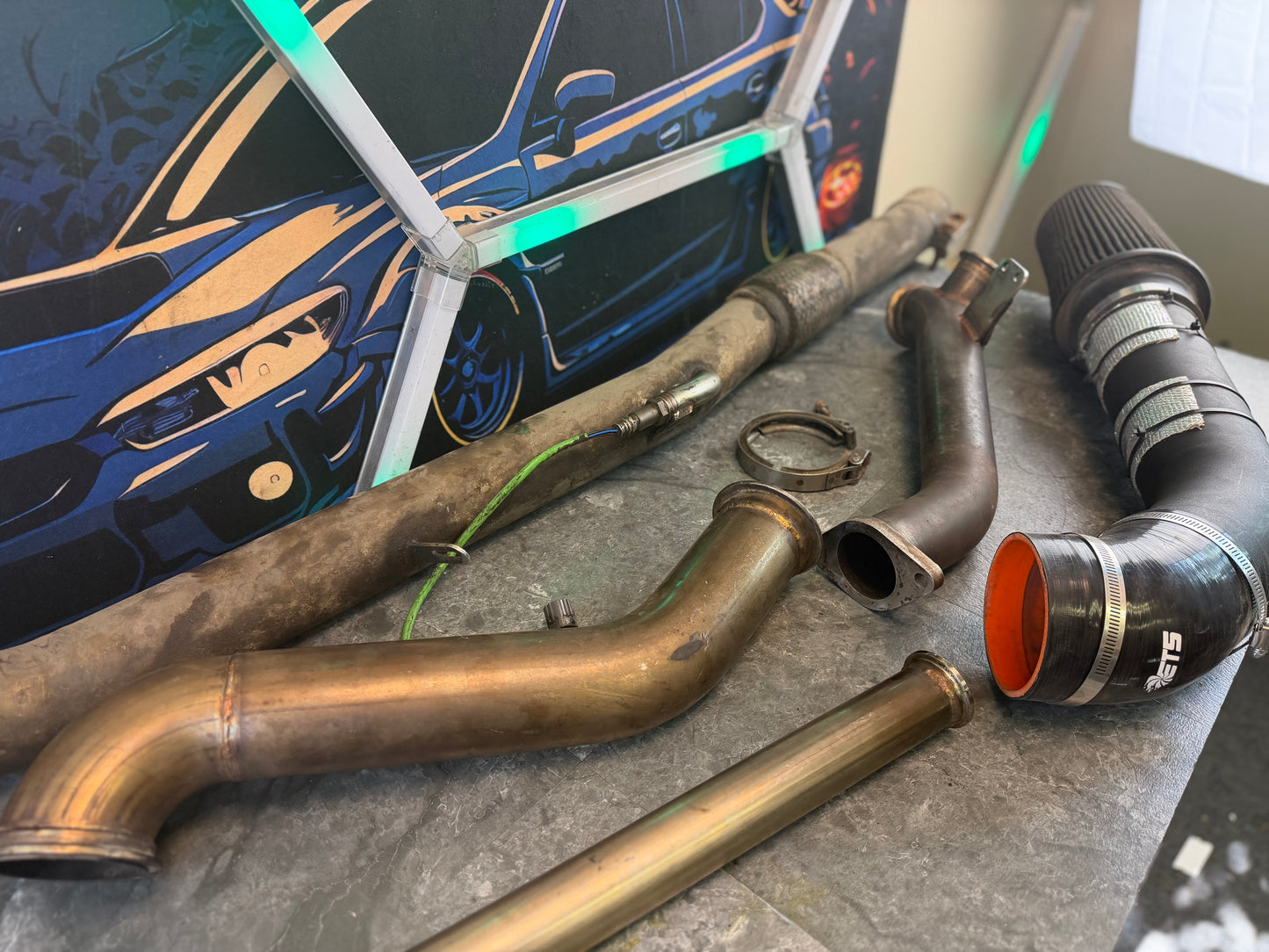 ETS extreme turbo systems rotated turbo kit 08-14 Subaru STi ej247 w/ up pipe , down pipe, ETS cold air intake