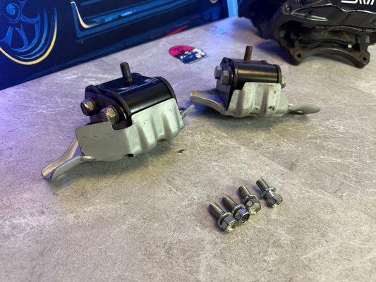 TORQUE SOLUTIONS engine mounts with oem mount plates & bolts Subaru wrx & STi