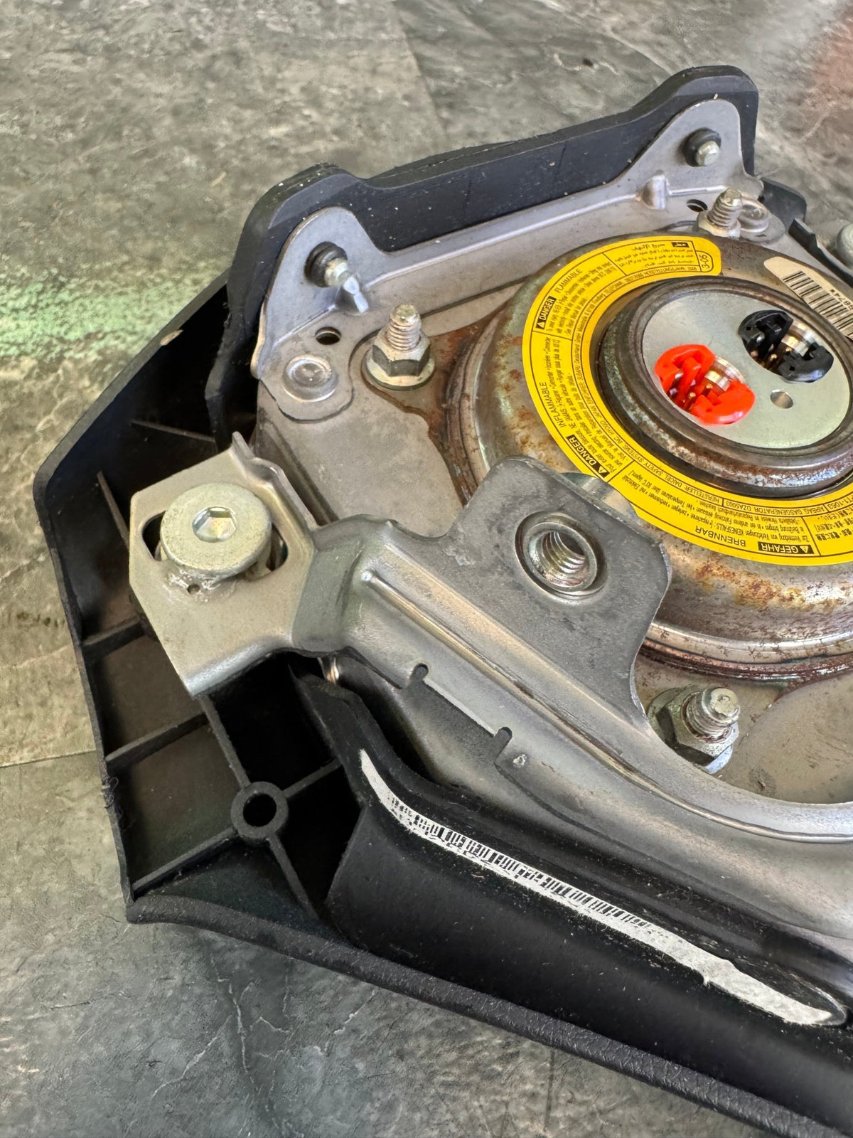 2005-2007 Subaru WRX OEM Steering Wheel Airbag Assembly