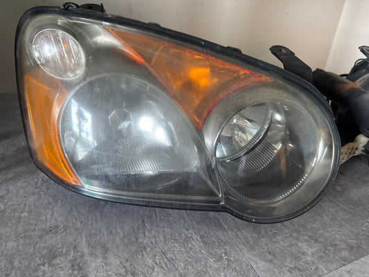 2004-2005 Subaru Impreza WRX OEM Headlight Pair Assembly