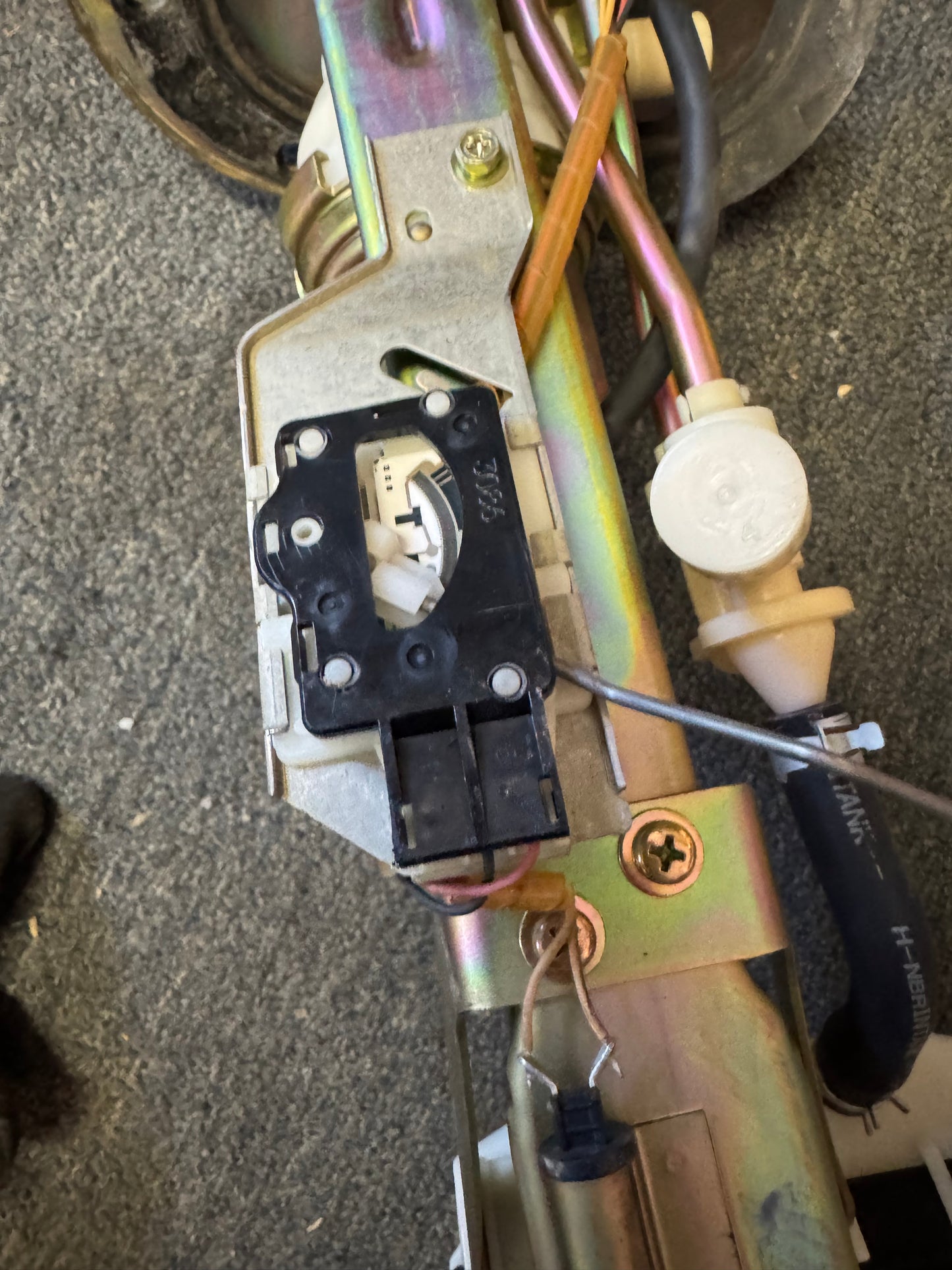 2006-2007 Subaru WRX STi OEM Fuel Hanger Sending Unit OEM Fuel Pump Factory Assembly
