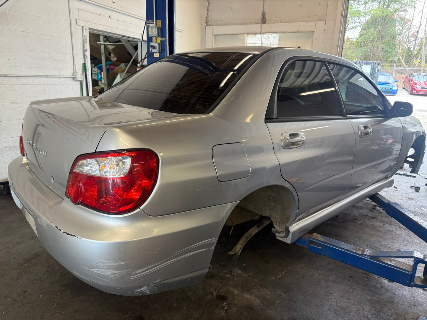 2005 Subaru wrx Sedan PSM platinum silver metallic chassis car shell project