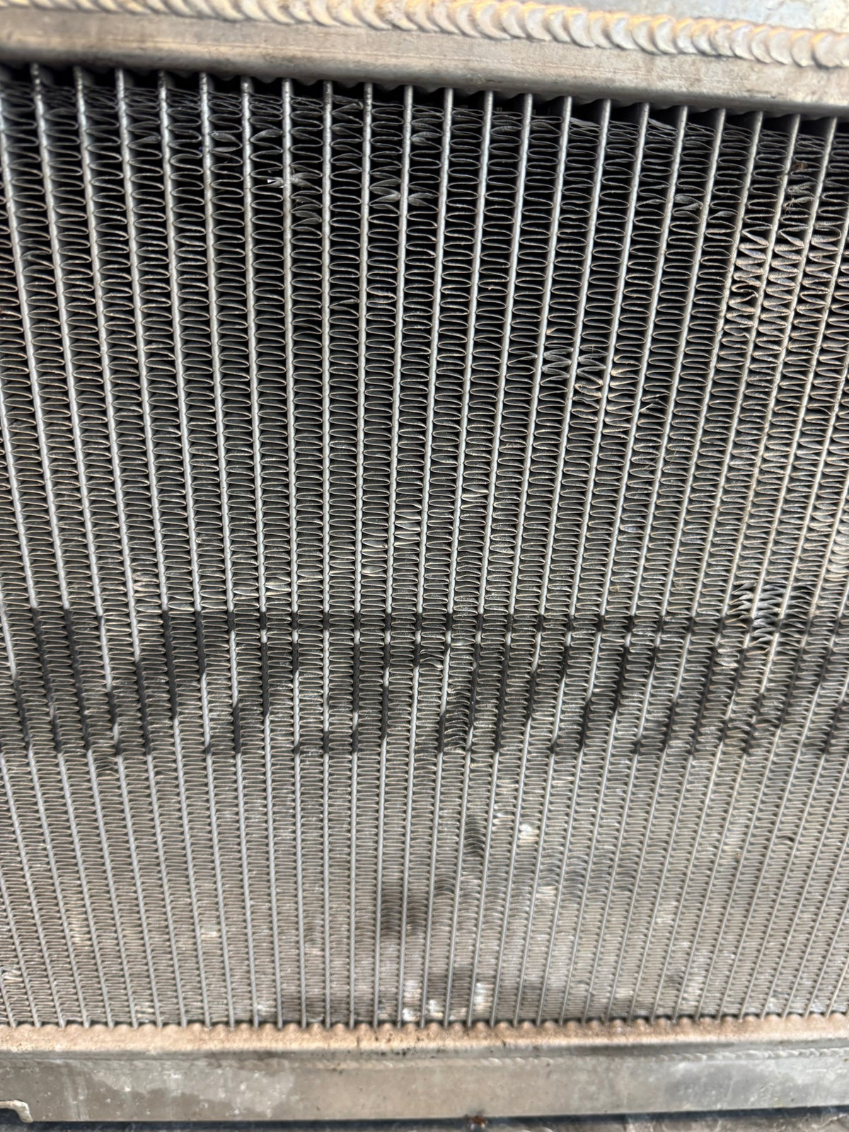 Mishimoto Aluminum Radiator w/ Fans and Shroud 2001-2007 Subaru WRX STi