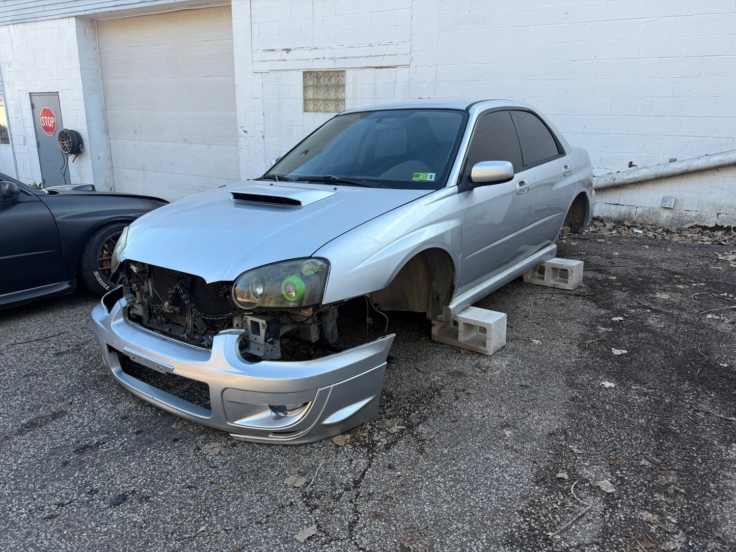 2005 Subaru wrx Sedan PSM platinum silver metallic chassis car shell project