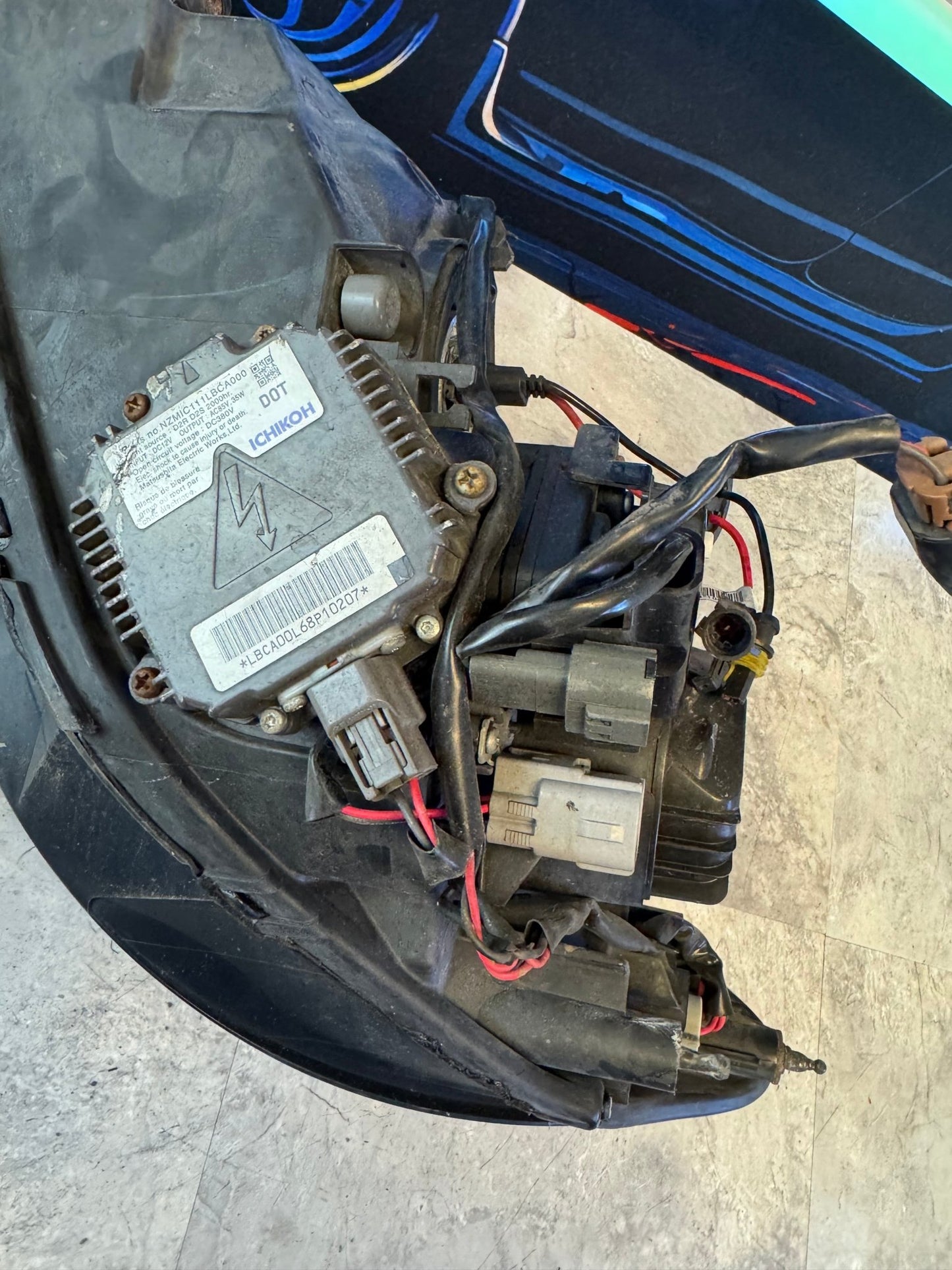 Subaru OEM 08-14 Subaru Impreza WRX STI RH Passenger Side Headlight Assembly HID