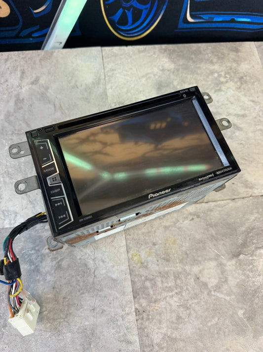 Subaru Pioneer AVH-X2800BS Double Din Headunit Radio Assembly Subaru Bracket B5