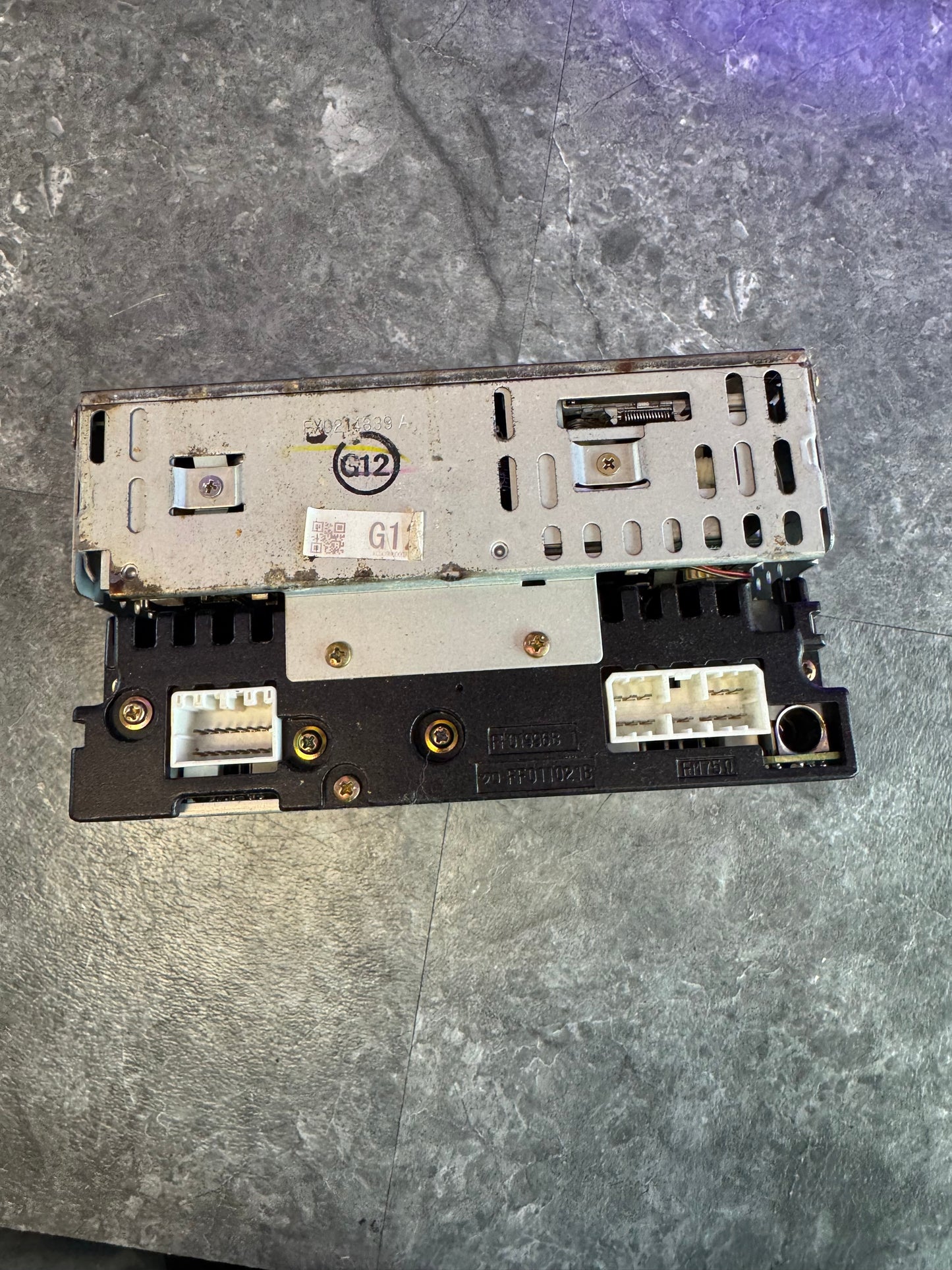 2004-2006 Subaru Impreza WRX 6 Disc OEM Radio Control Unit Stereo Deck