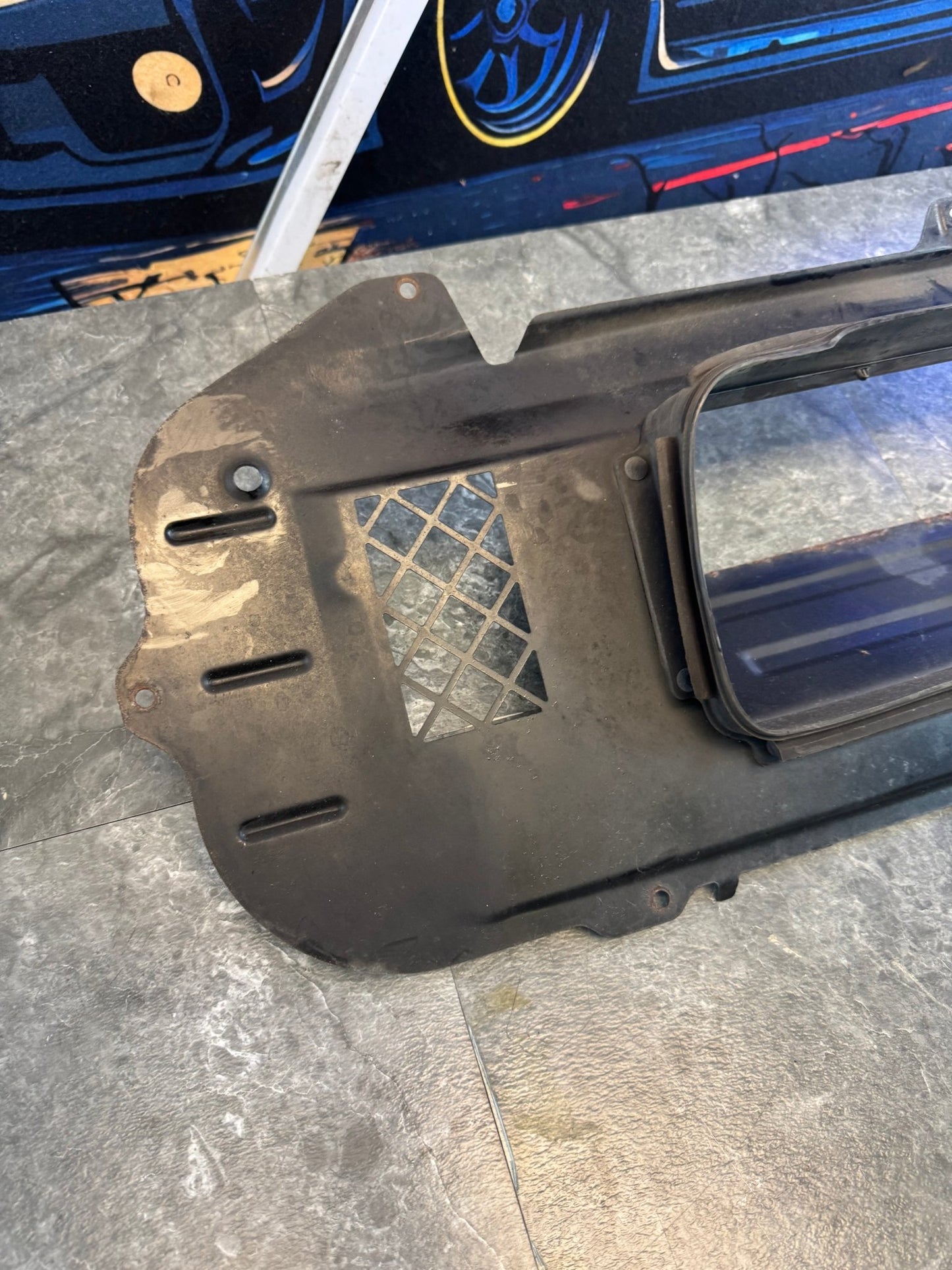 2004-2005 Subaru Impreza WRX OEM Hood Scoop Splitter Assembly