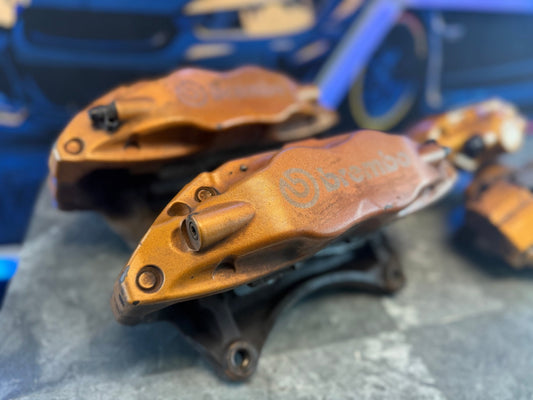Subaru STi 2004 - 2007 STi oem authentic gold brembo brake calipers ( wrx swap ) NEED REPAIRED