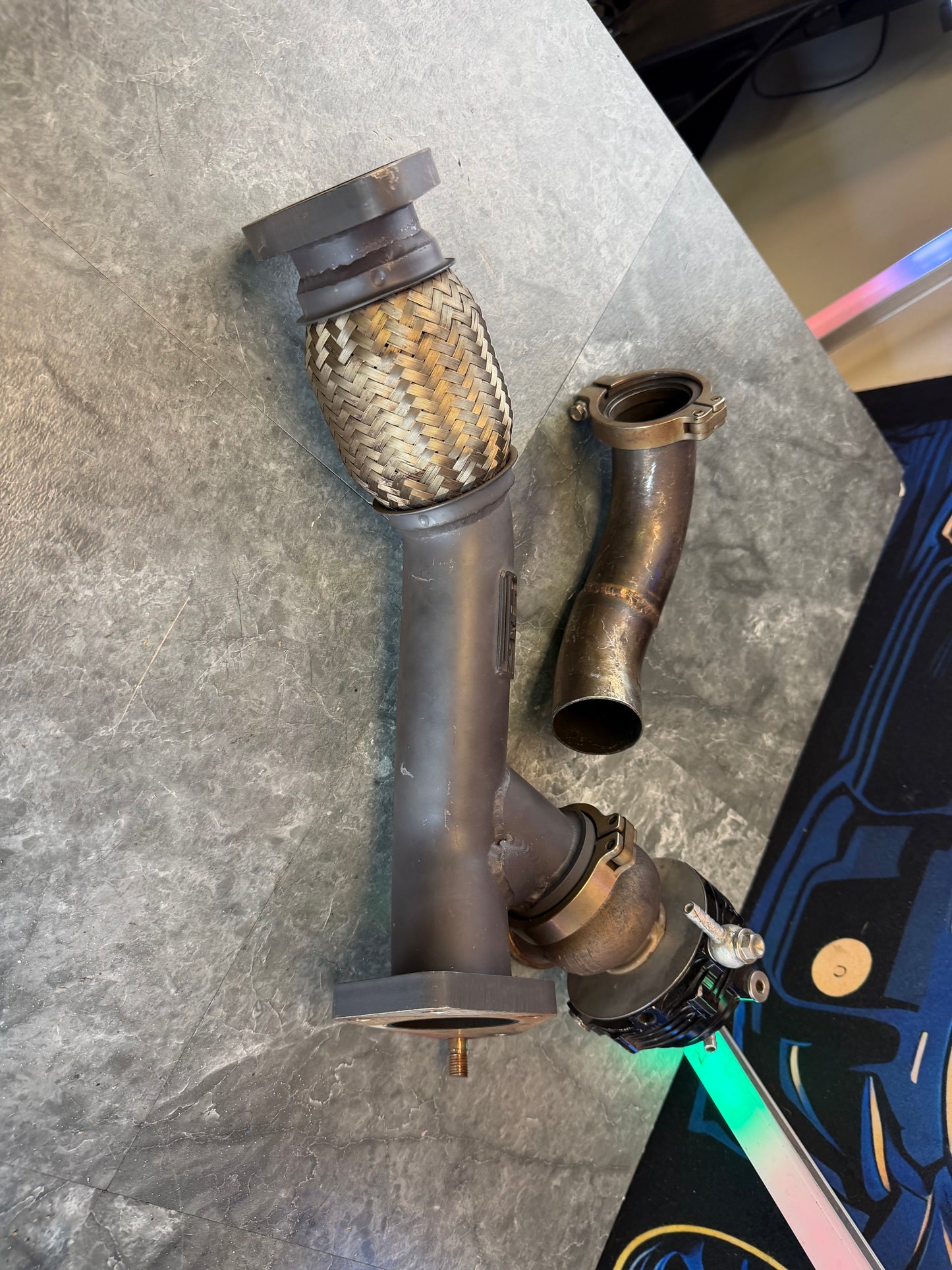 GRIMMSPEED EWG kit SUBARU STi & wrx TIAL 44 MM external wastegate EJ257