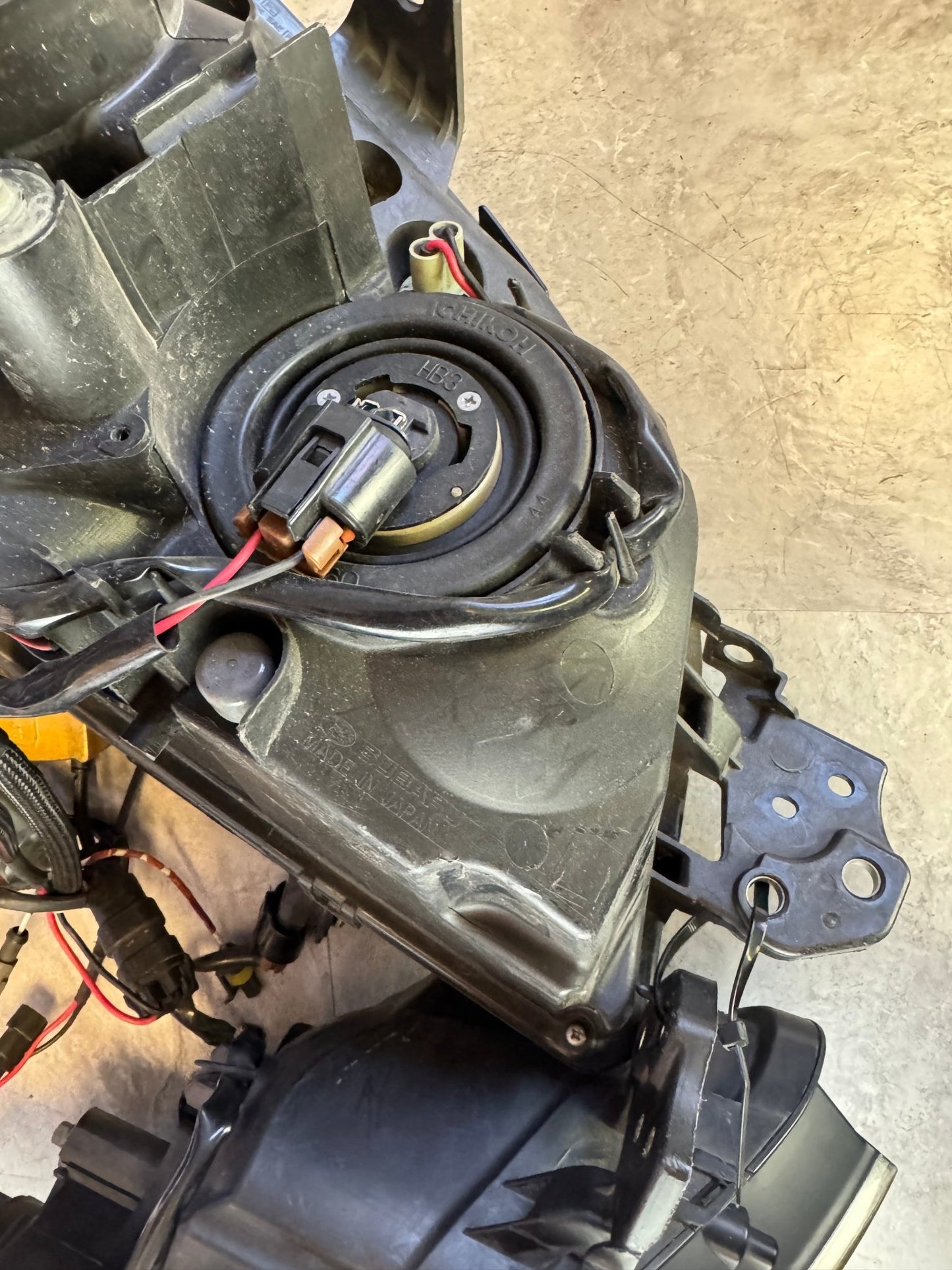 Subaru OEM 06-07 Subaru Impreza WRX STi  Headlight Pair Assembly With HID Module