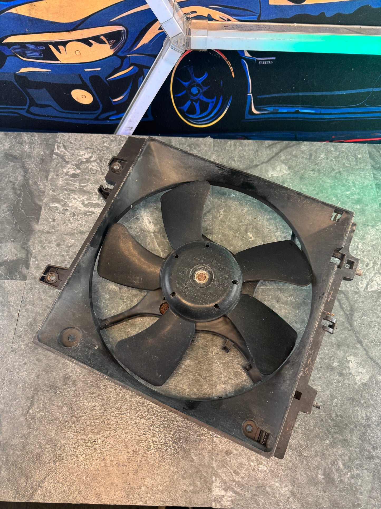 2004-2007 Subaru Impreza WRX STi OEM Left LH Radiator Cooling Fan Shroud And Fan