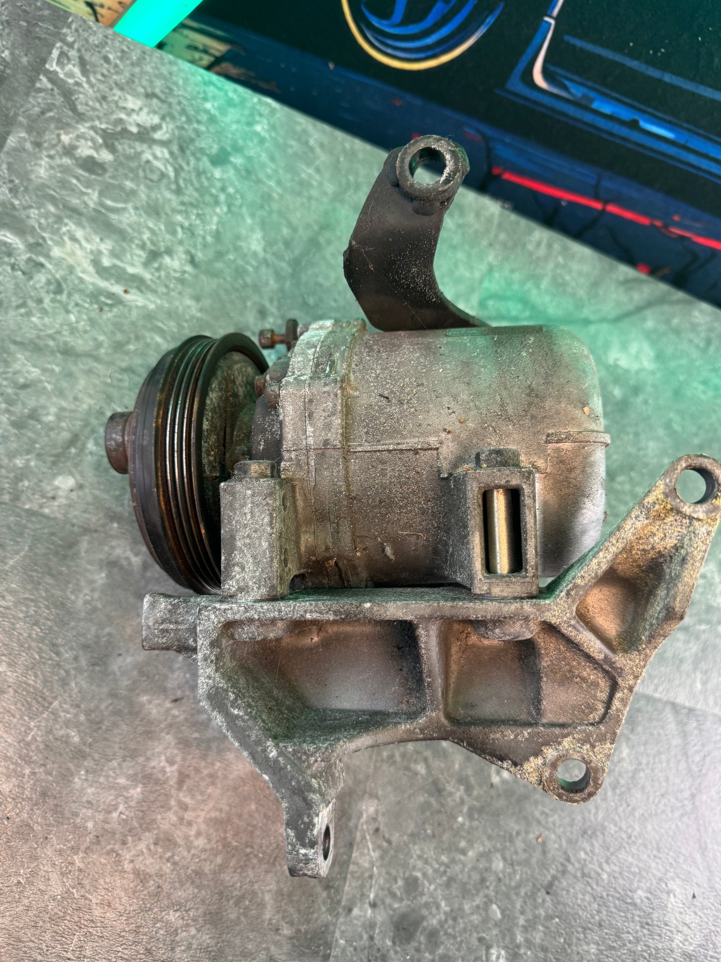 2004-2007 Subaru Impreza WRX STi AC Compressor With Bracket