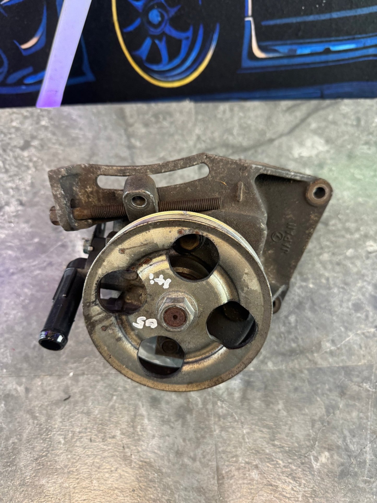 2004-2007 Subaru Impreza WRX STi OEM Power Steering Pump with Mount