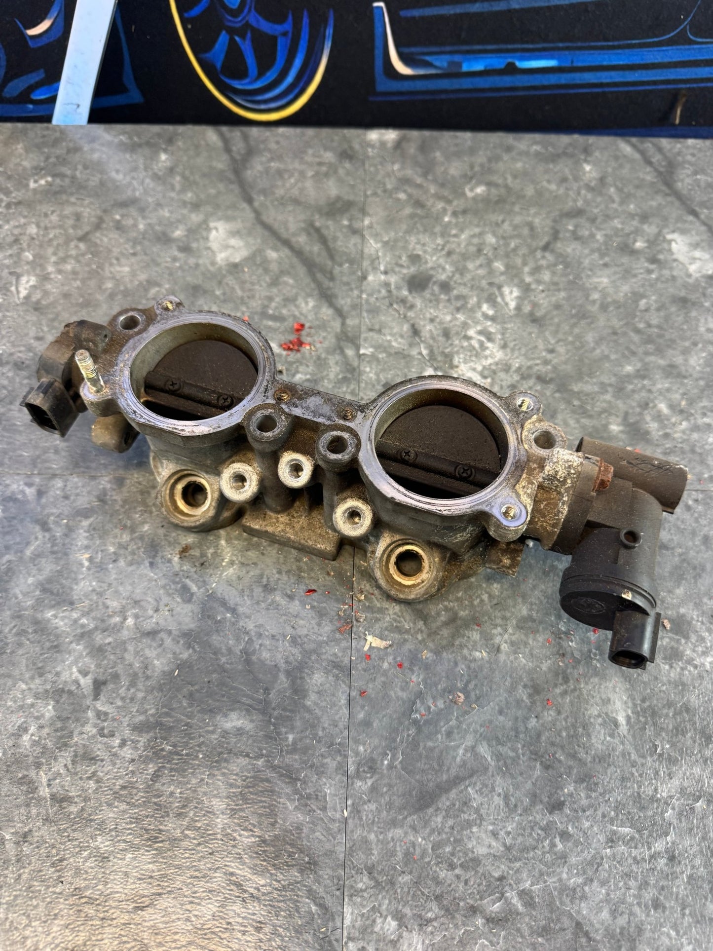 2004-2006 Subaru Impreza WRX STi OEM Engine Intake Manifold TGV Assembly Tumble Generator Valve Side Feed