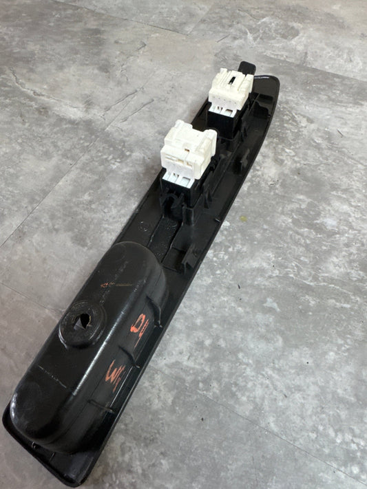 OEM 05-07 Subaru Impreza WRX STi Fr RH Window Switch Trim (2)