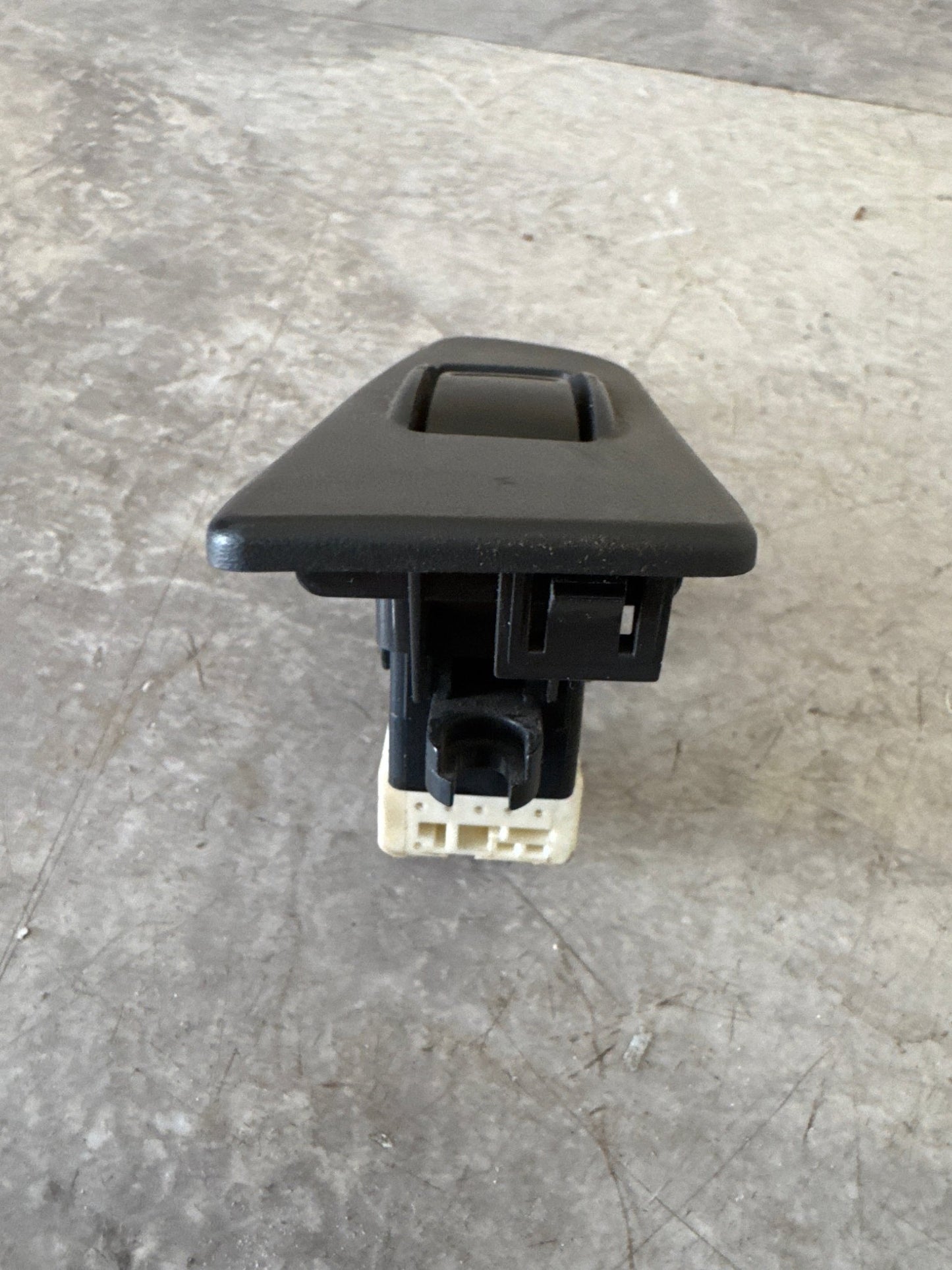 2002-2007 Subaru Impreza Rear RH OEM Passenger Side Window Switch (2) J3