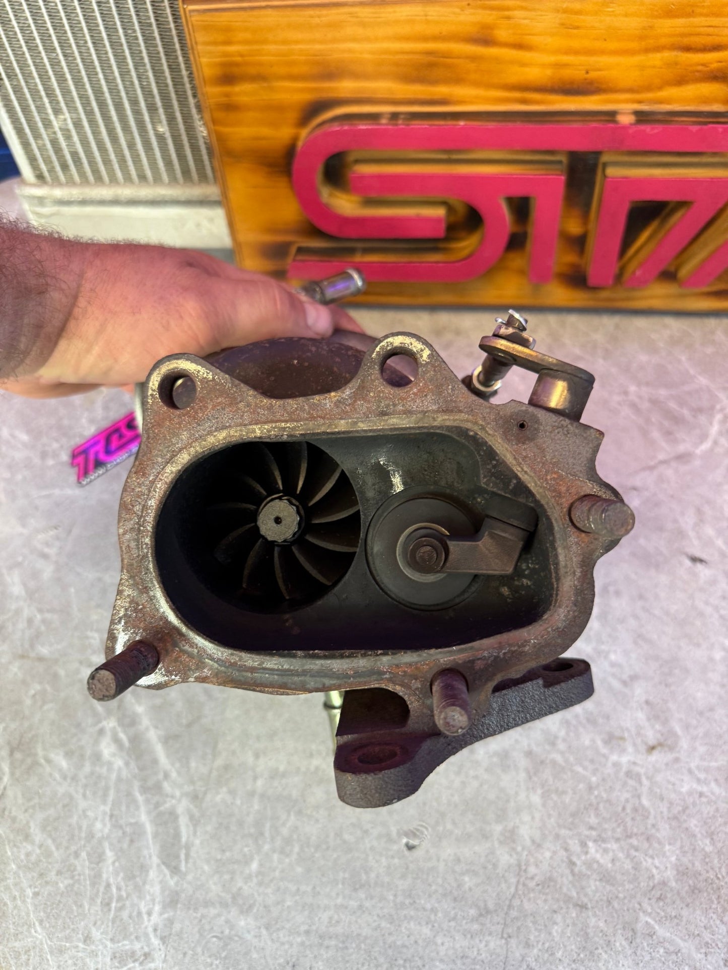 FP “ black “ forced performance stock location turbo for STi & Subaru wrx billet 3” 10cm