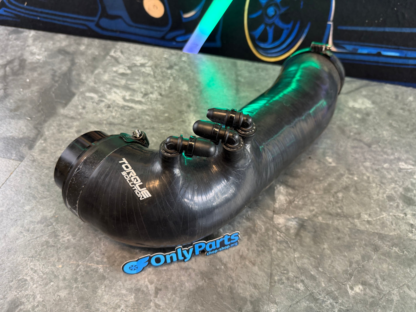 TORQUE SOLUTION 3” silicone inlet SUBARU STi & WRX EJ257 ( for use with blouch 3” turbos )