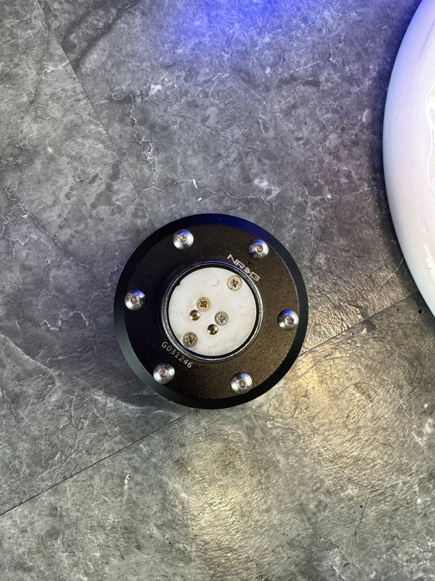 Grip Royal Steering Wheel Kit With NRG 3.0 Quick Release Hub Kit