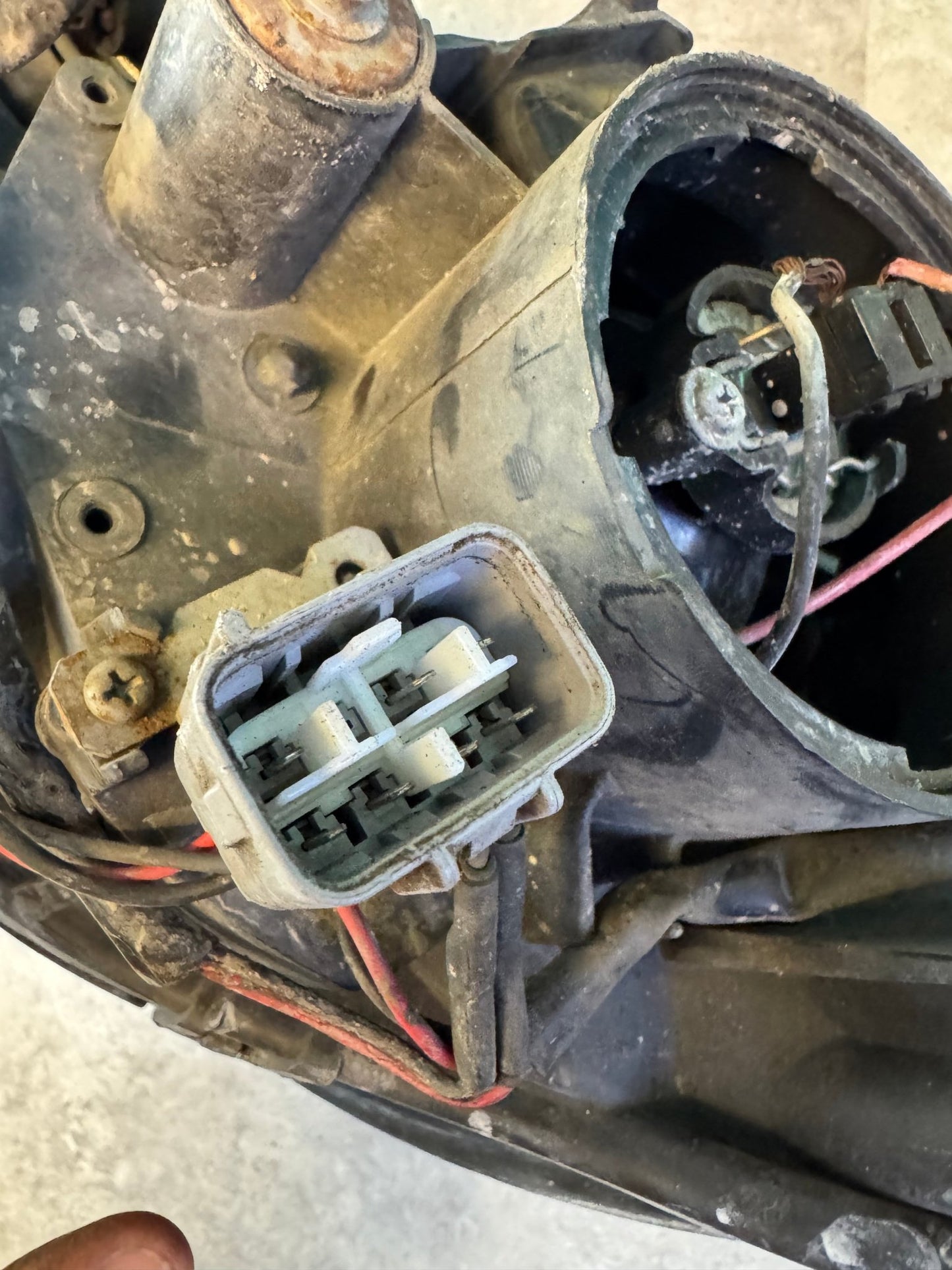 OEM 06-07 Subaru Impreza WRX STi Passenger Side RH Headlight Assembly