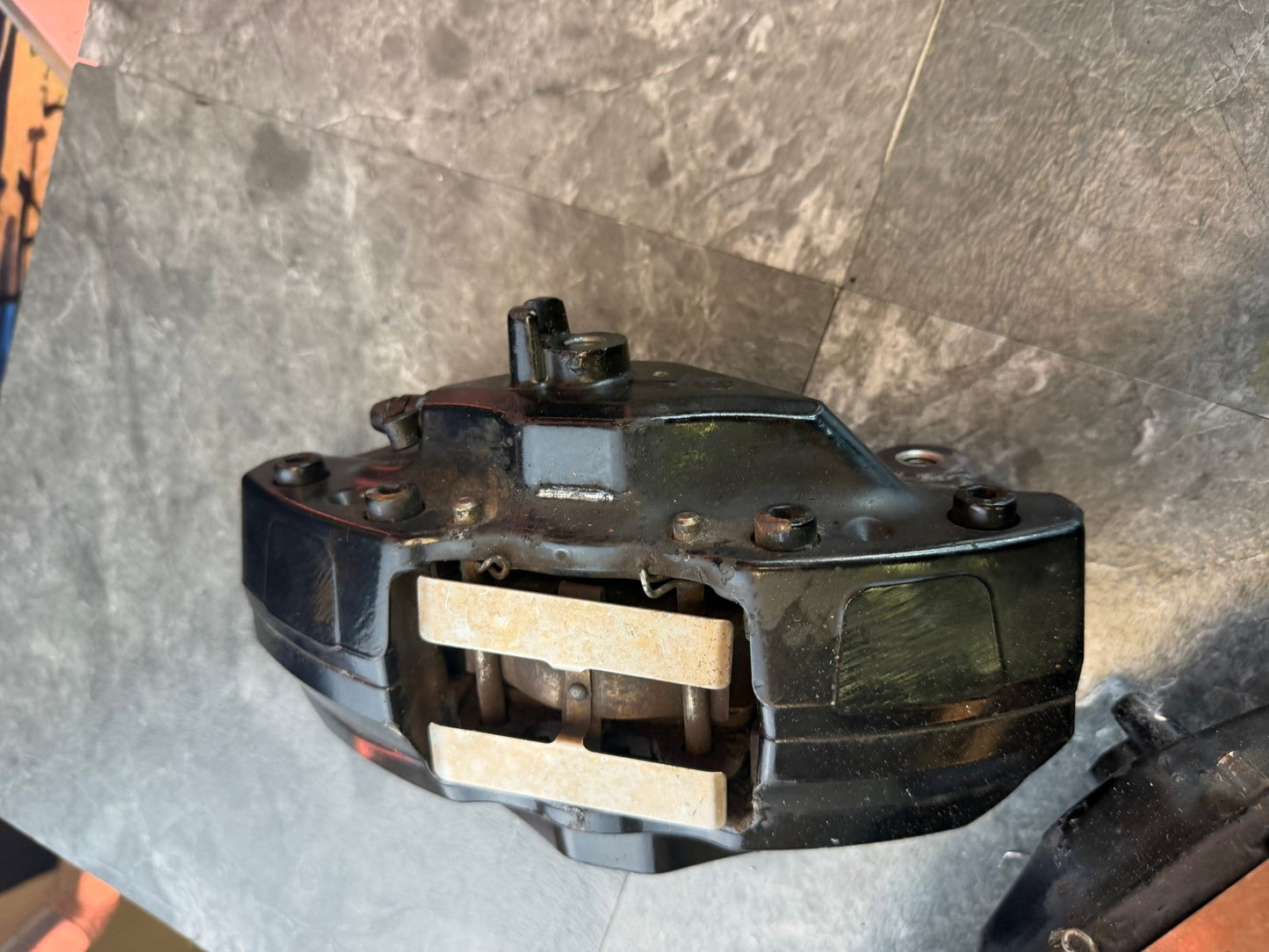 OEM Subaru STi rear brembo brakes 2008 - 2017 ( wrx swap ) legit brake calipers