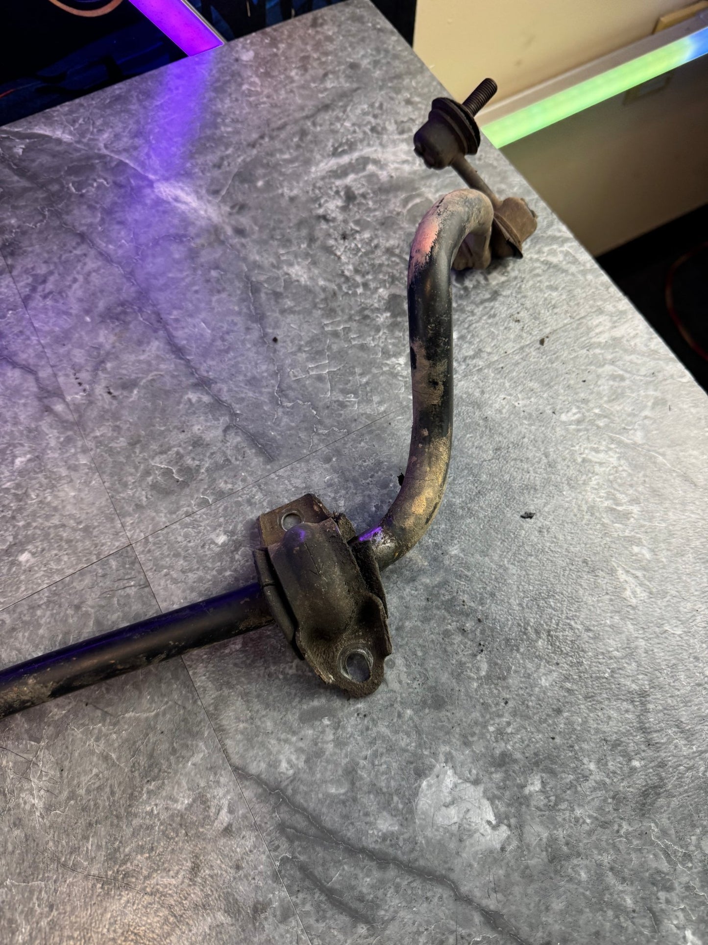 2002-2007 Subaru WRX Wagon OEM Rear Swaybar