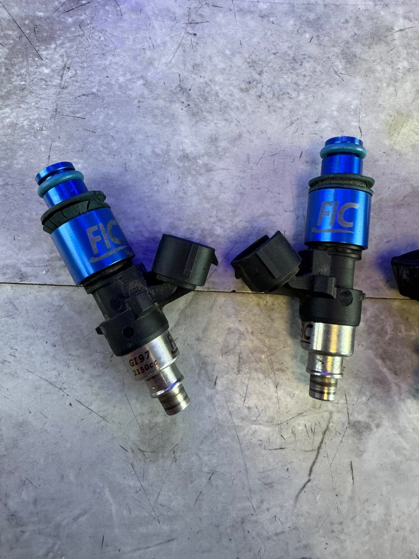 FIC 2150cc Top Feed Injectors Set Of 4