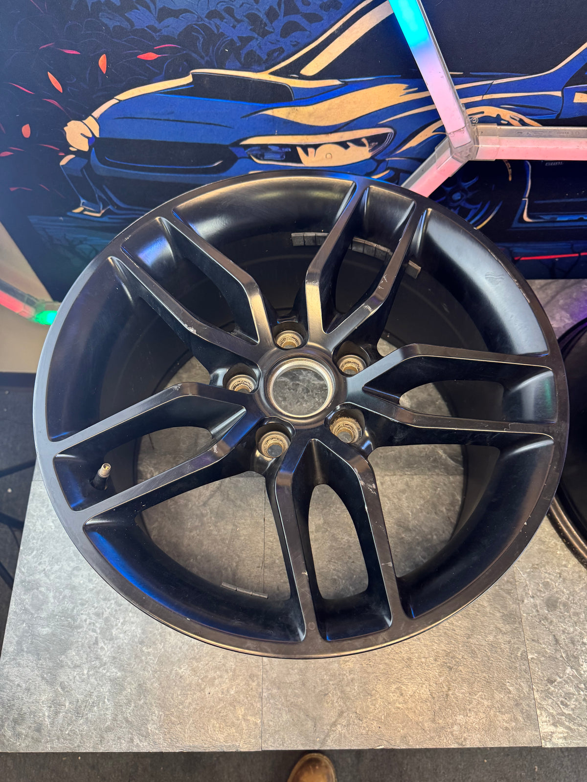 Aftermarket OE CV27 C7 Corvette Stingray Style Wheels Set Of 4 17x9.5 +54 5x120.65
