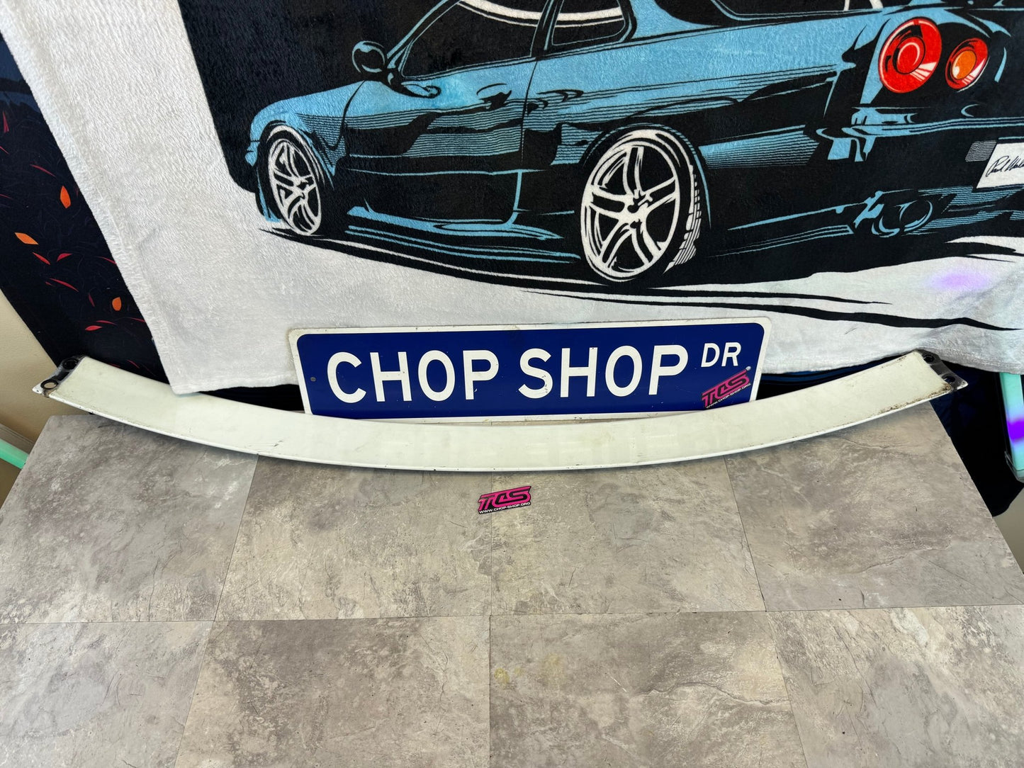 2002-2007 Subaru WRX STi OEM Rear Roof Spoiler Wing Center Spoiler (Strut Room)