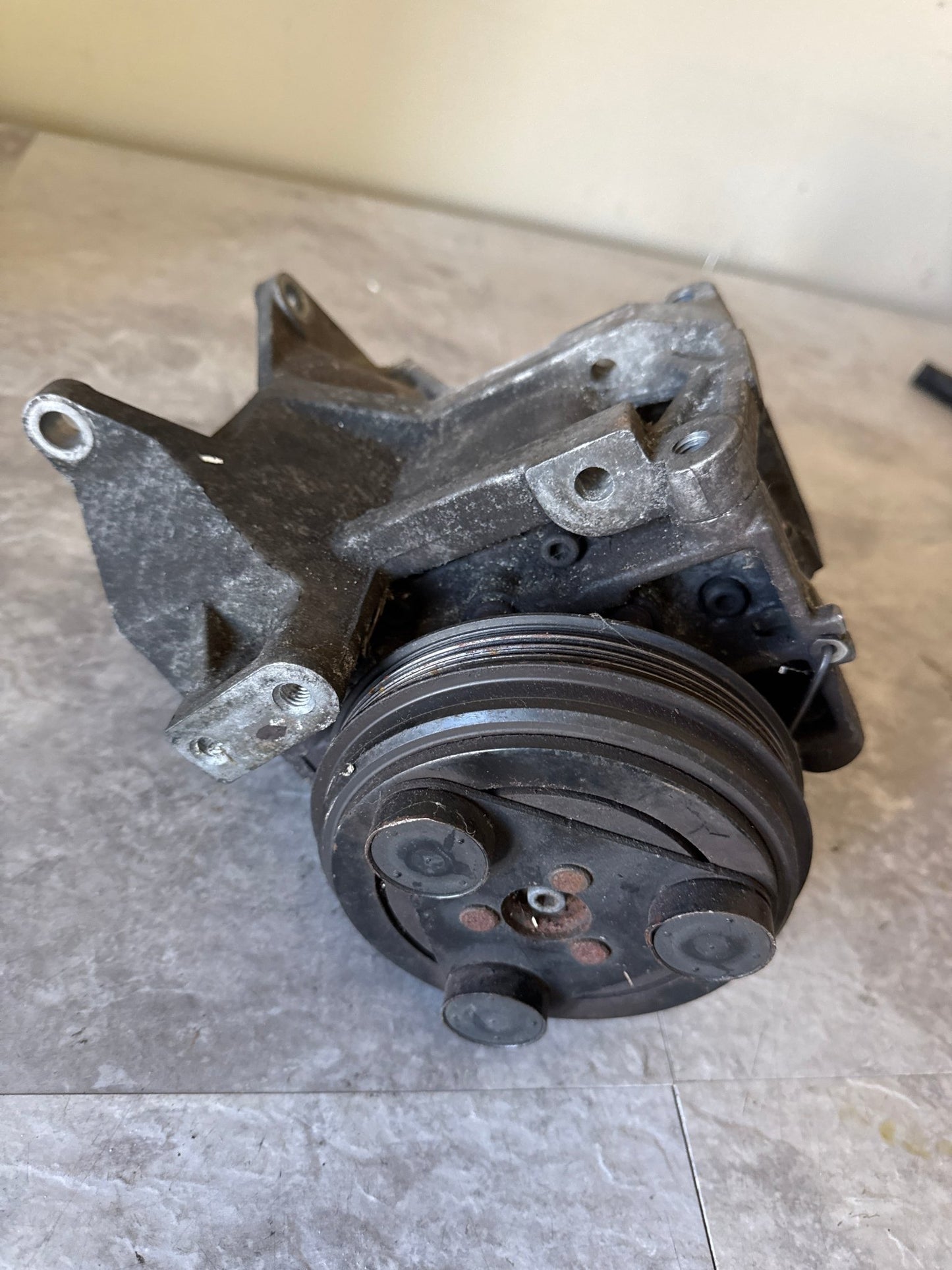 2004-2007 Subaru Impreza WRX AC Compressor (D)