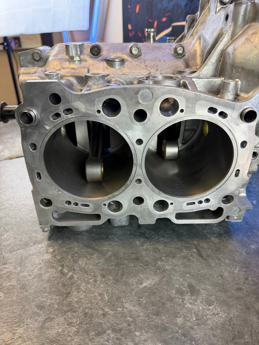 IAG “ Trojan “ EJ257 closed deck built & forged short block engine Subaru STi 1/2” drilled Manley ARP wrx 750 950