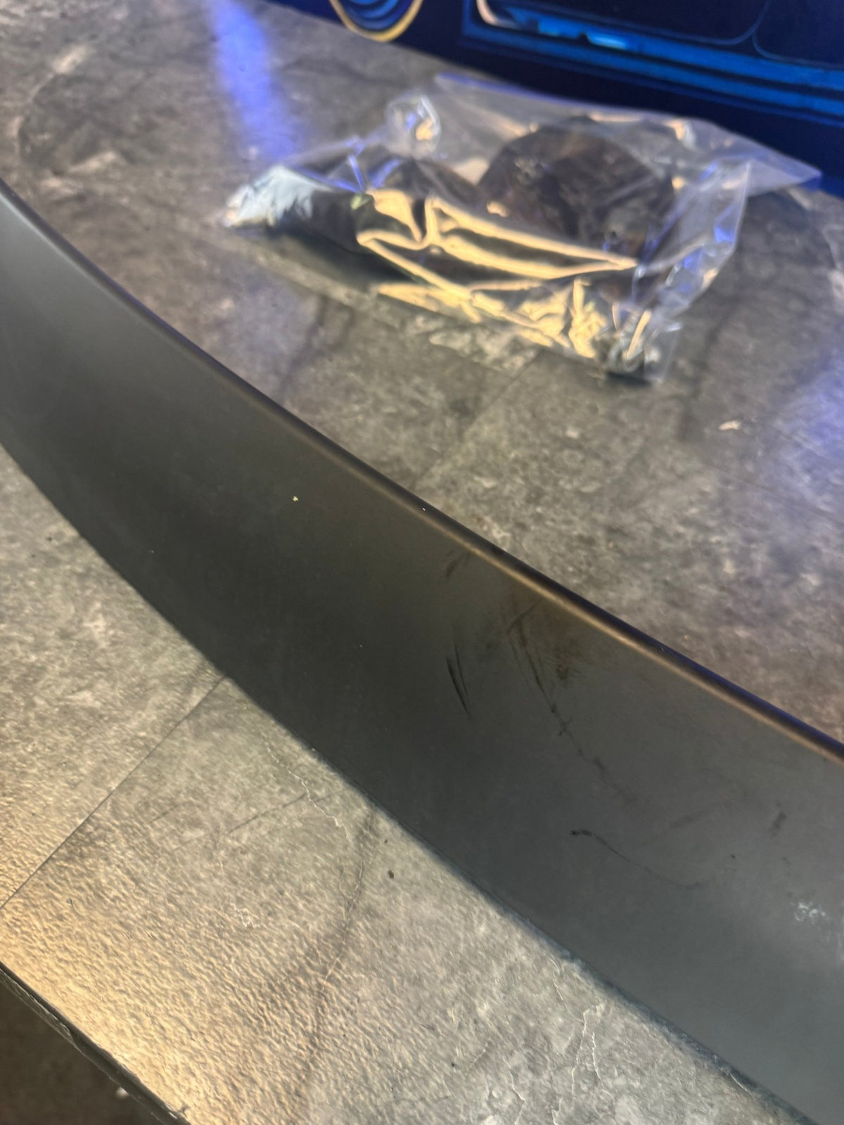 2006-2007 Subaru WRX STi OEM Rear Roof Spoiler Wing Center Spoiler Assembly