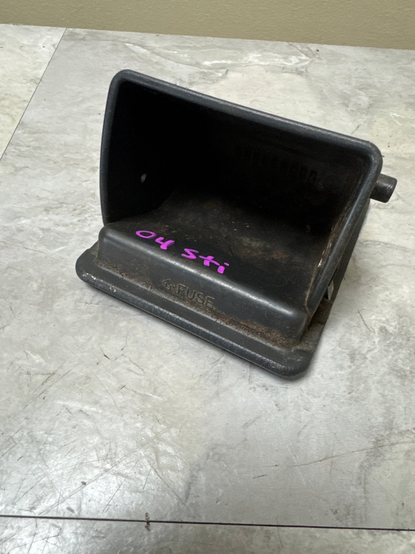 Inside Fuse Box Cover Ash Tray Storage for 02-05 Subaru Impreza WRX (04 STi)