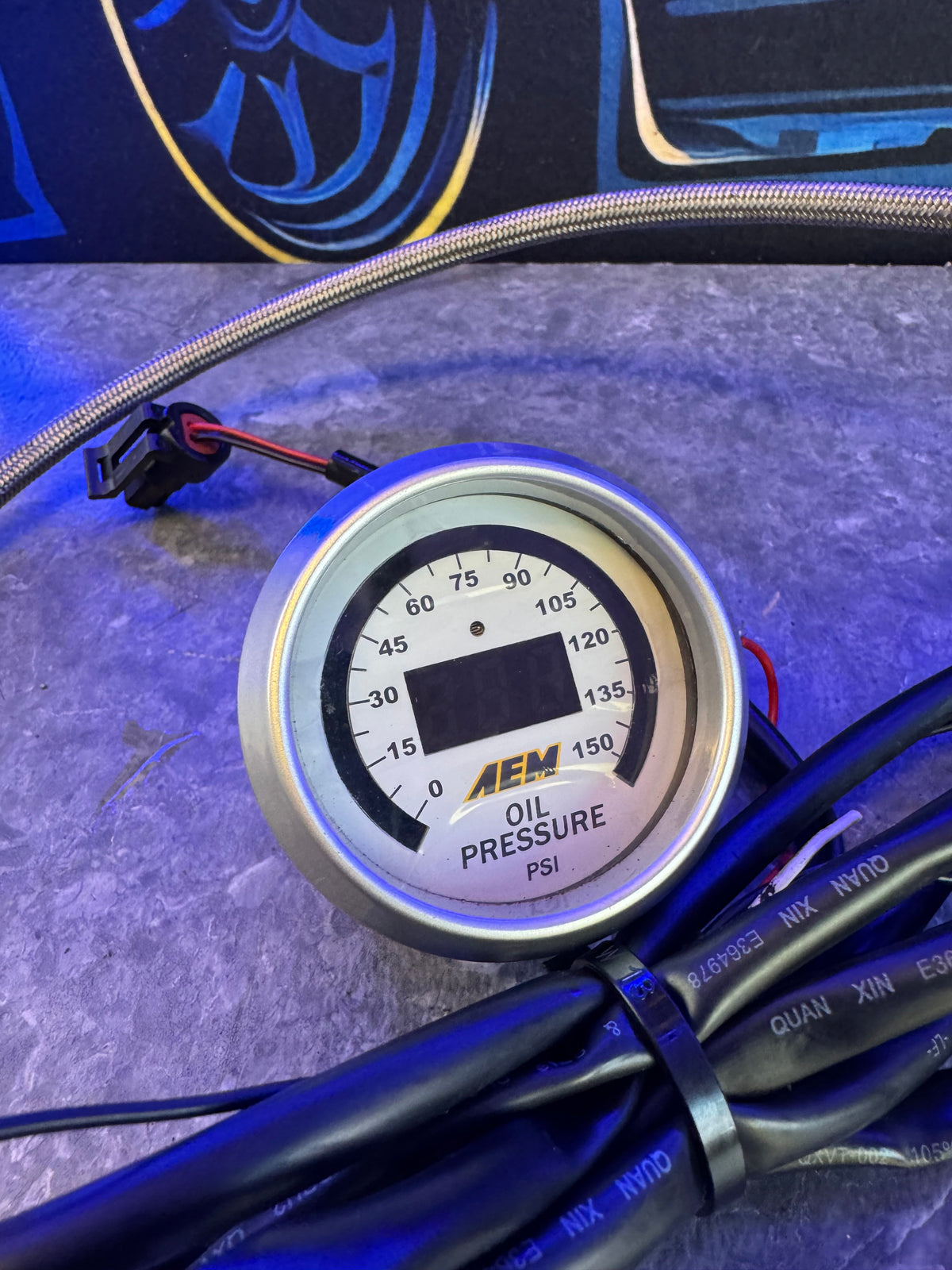 AEM Oil Pressure Gauge AEM 35-8460 With Sensor And Harness